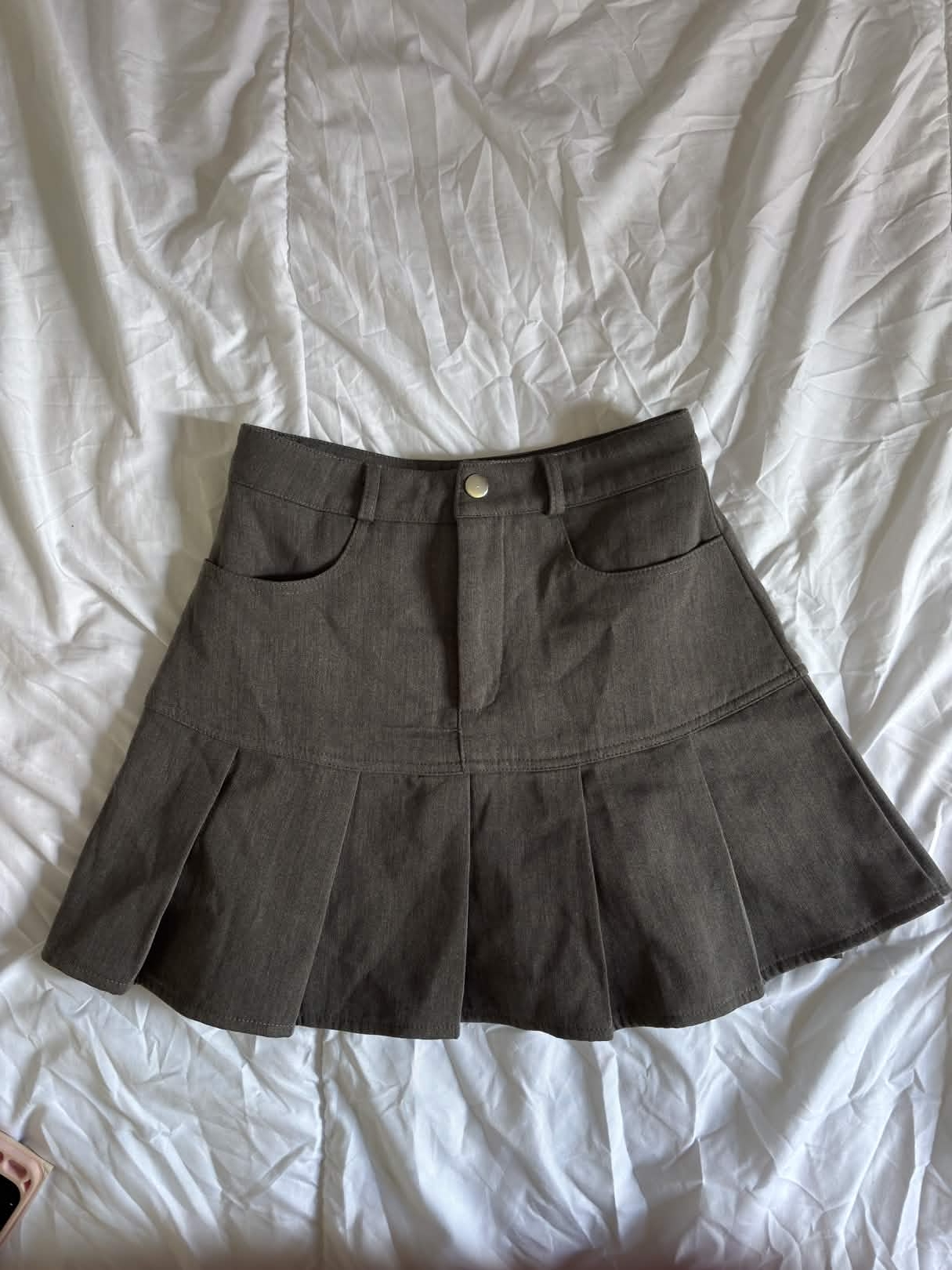 Jupe plissée en denim — New Light (acheté sur Aliexpress) — La Réunion