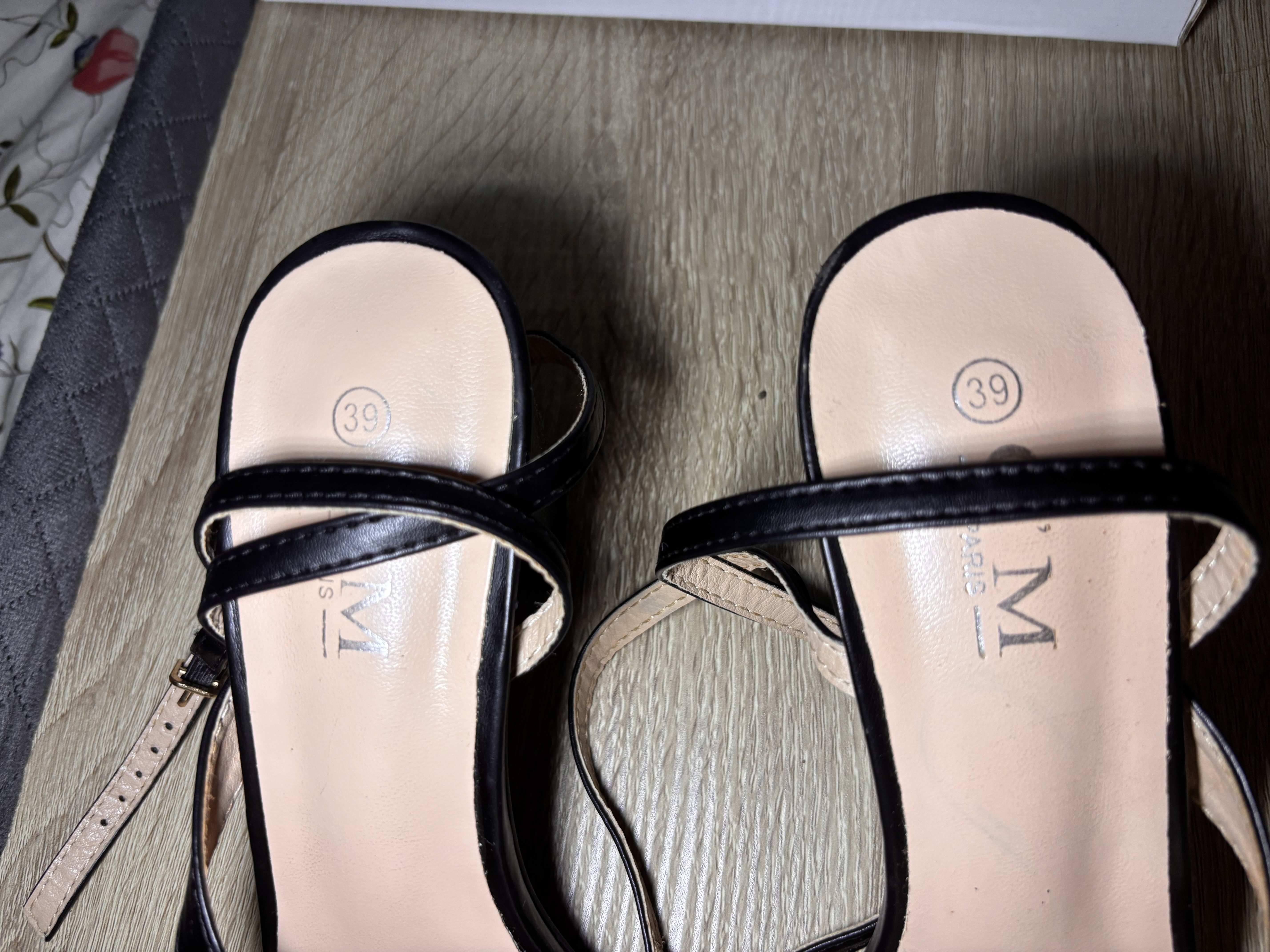 TALONS NOIR T39