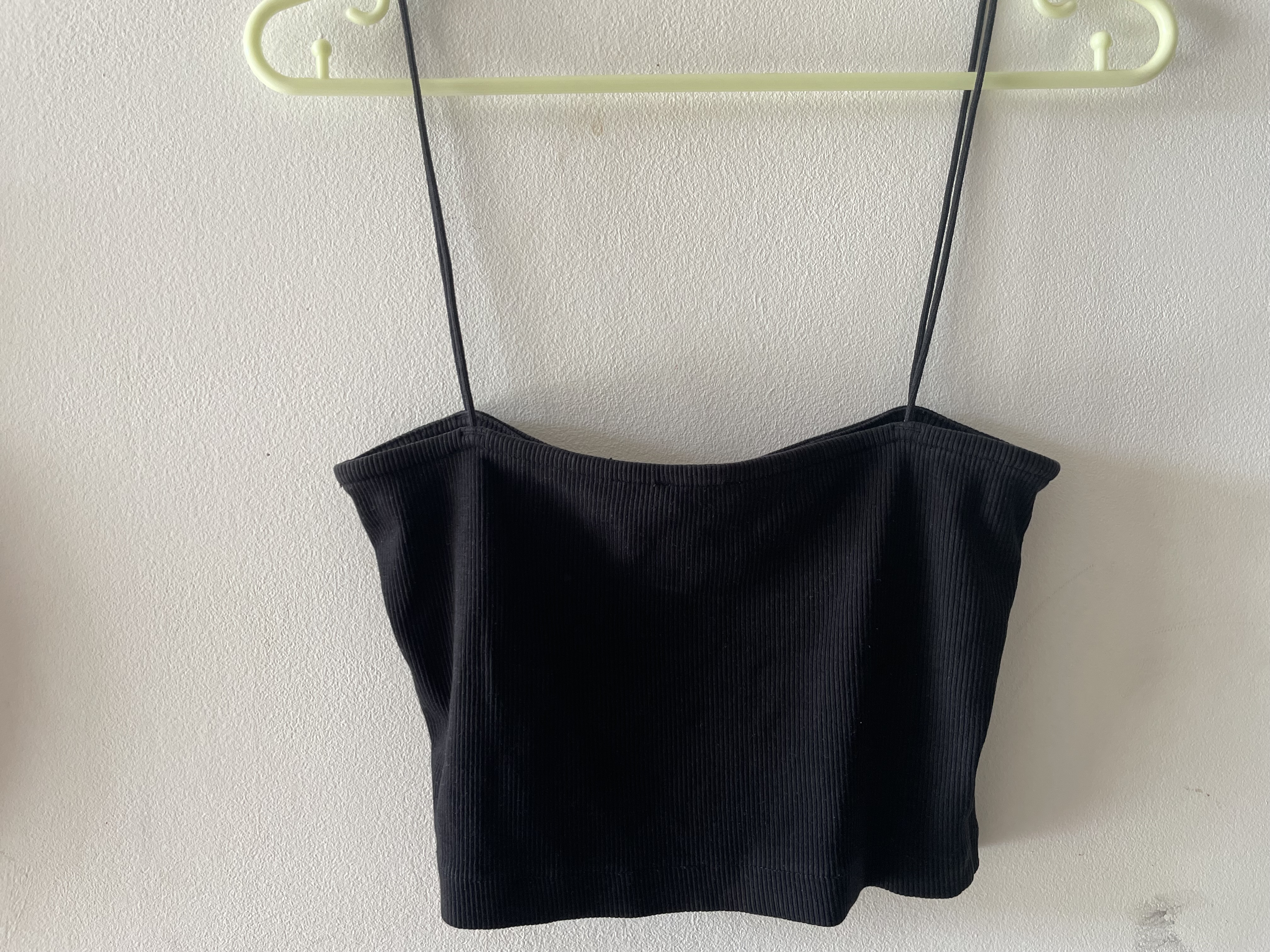 Top simple undiz