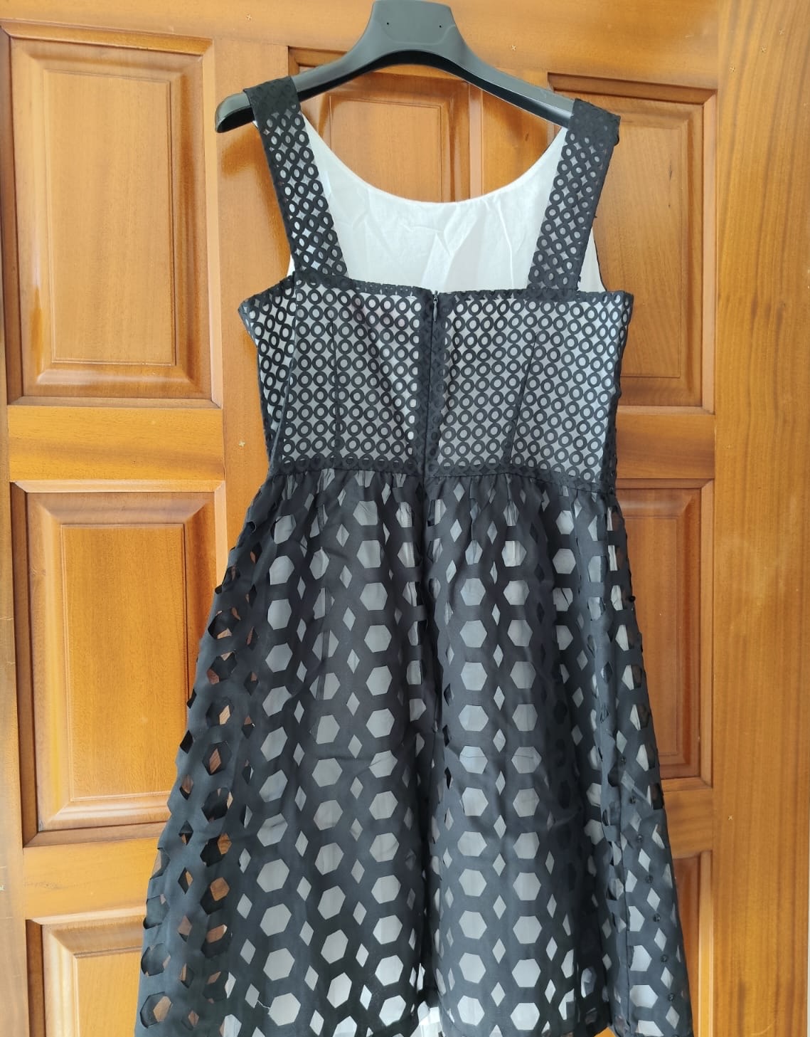 Robe M