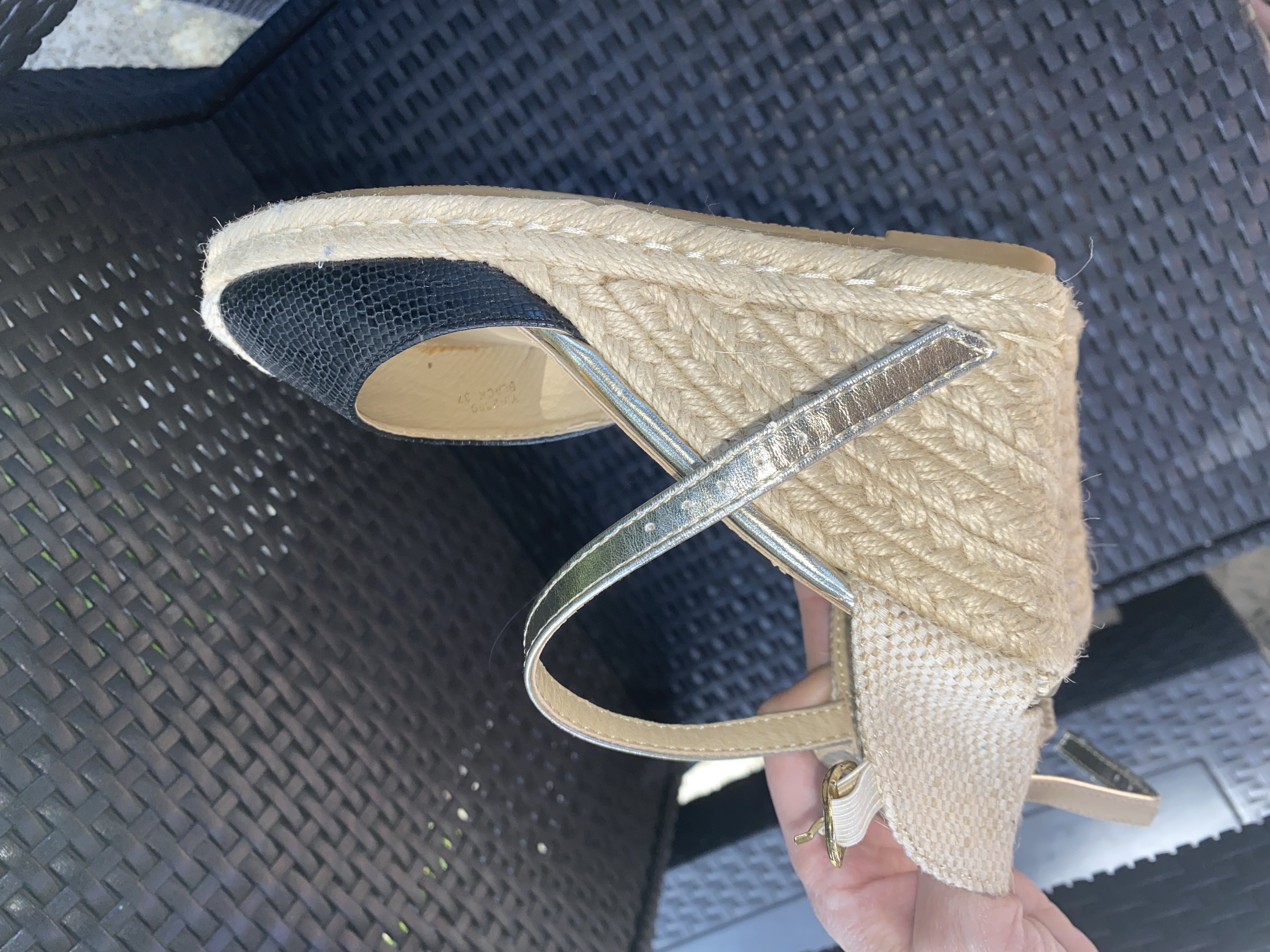 Chaussure compensées