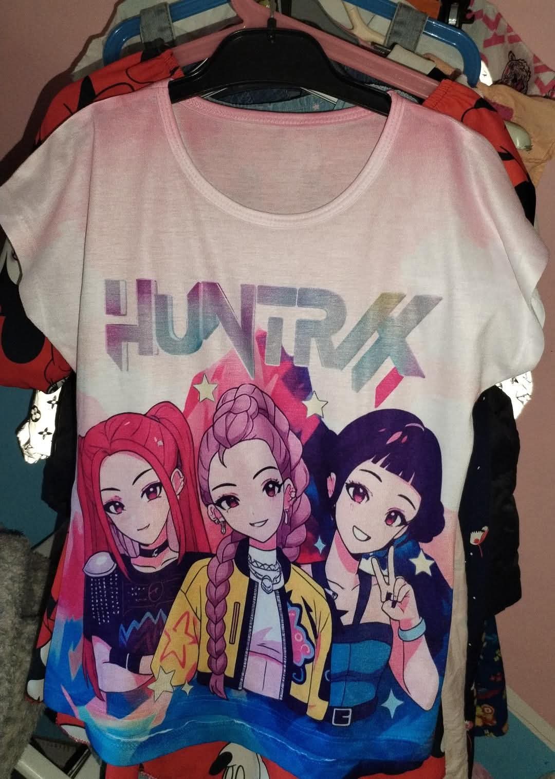 T-shirt Kpop — Aucun — La Réunion