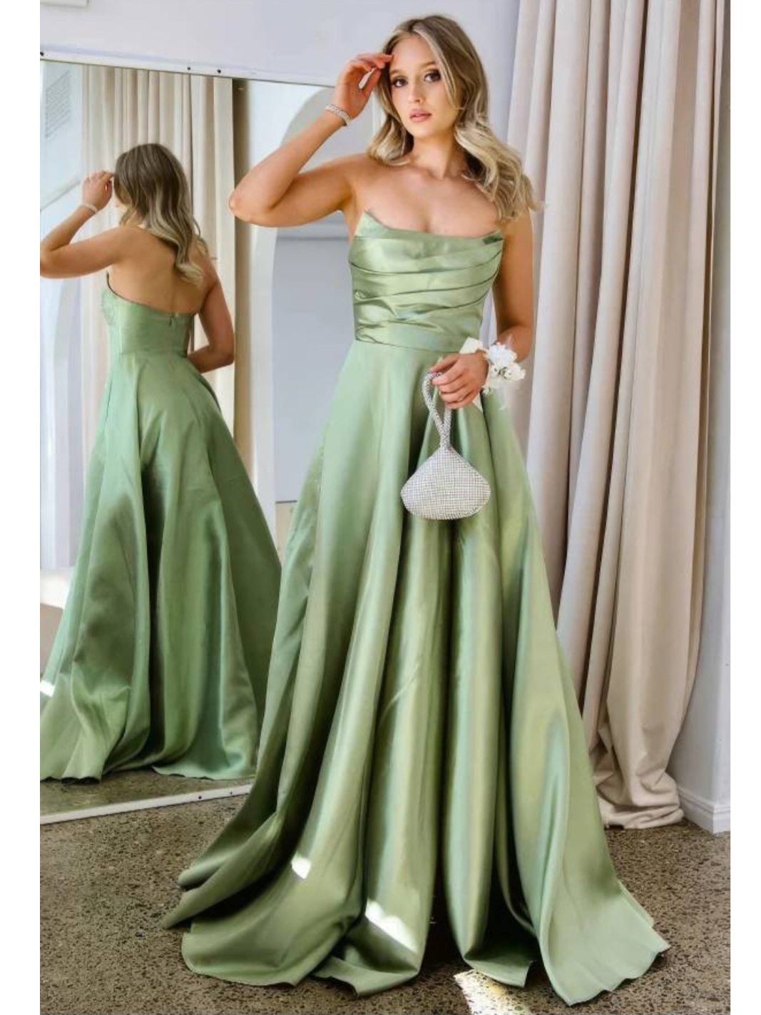 Robe cortège vert sauge