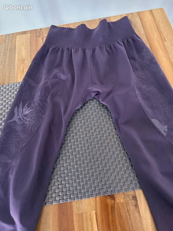 Legging violet femme XS neuf — autre — La Réunion