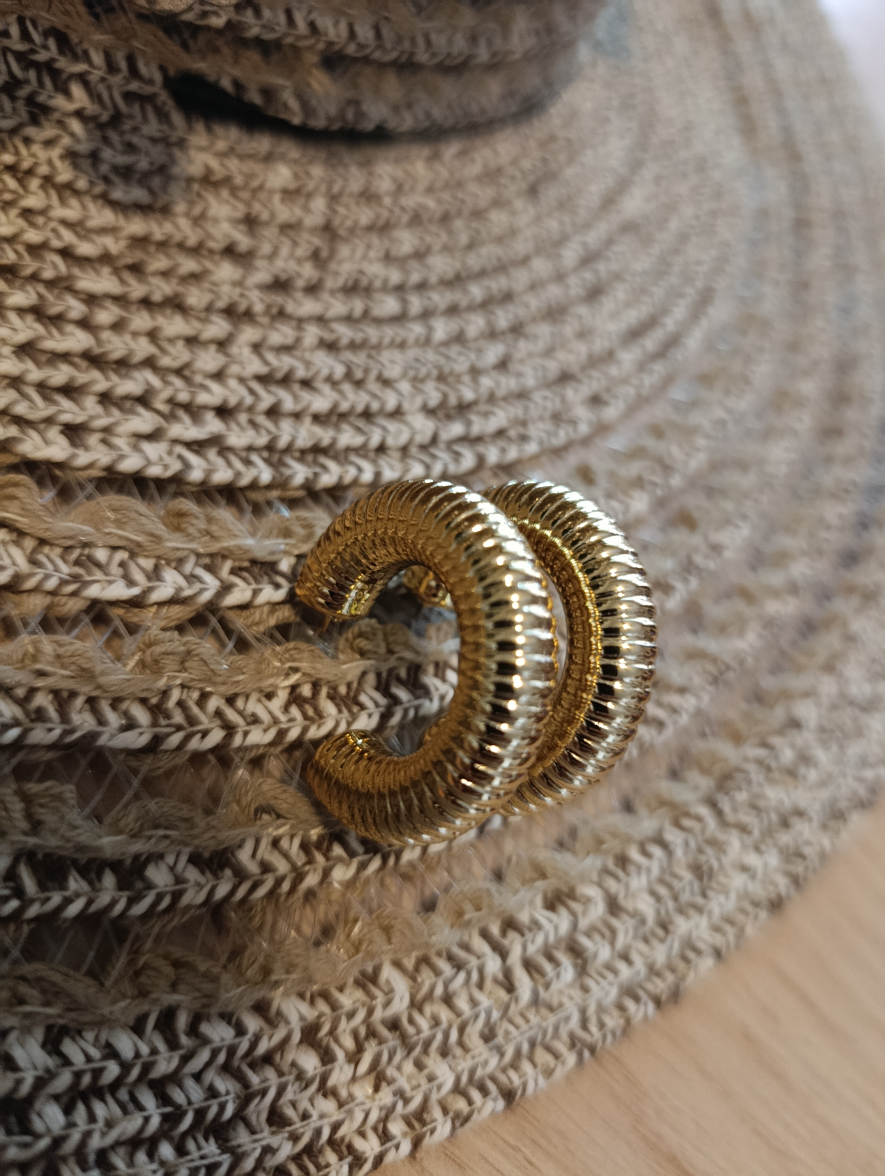 Boucles d'oreilles et bracelet