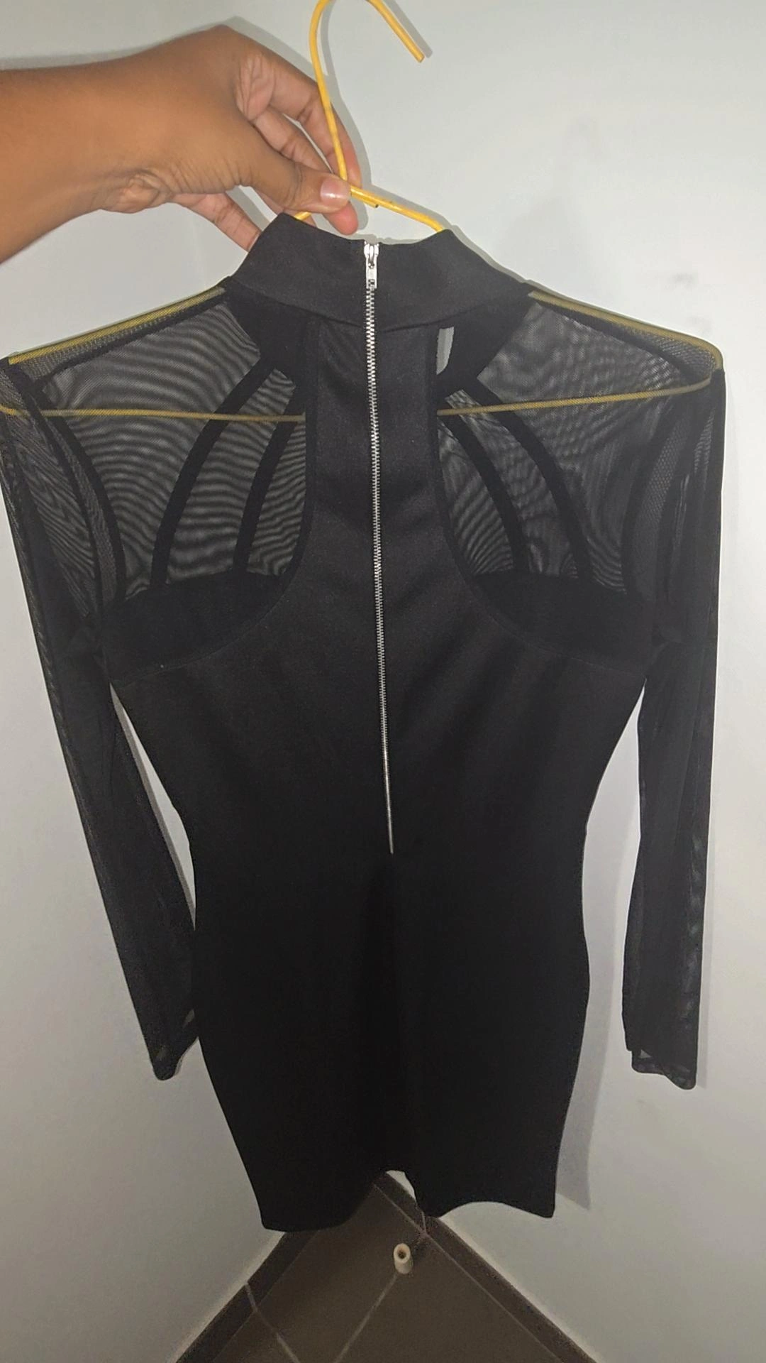 Robe noir