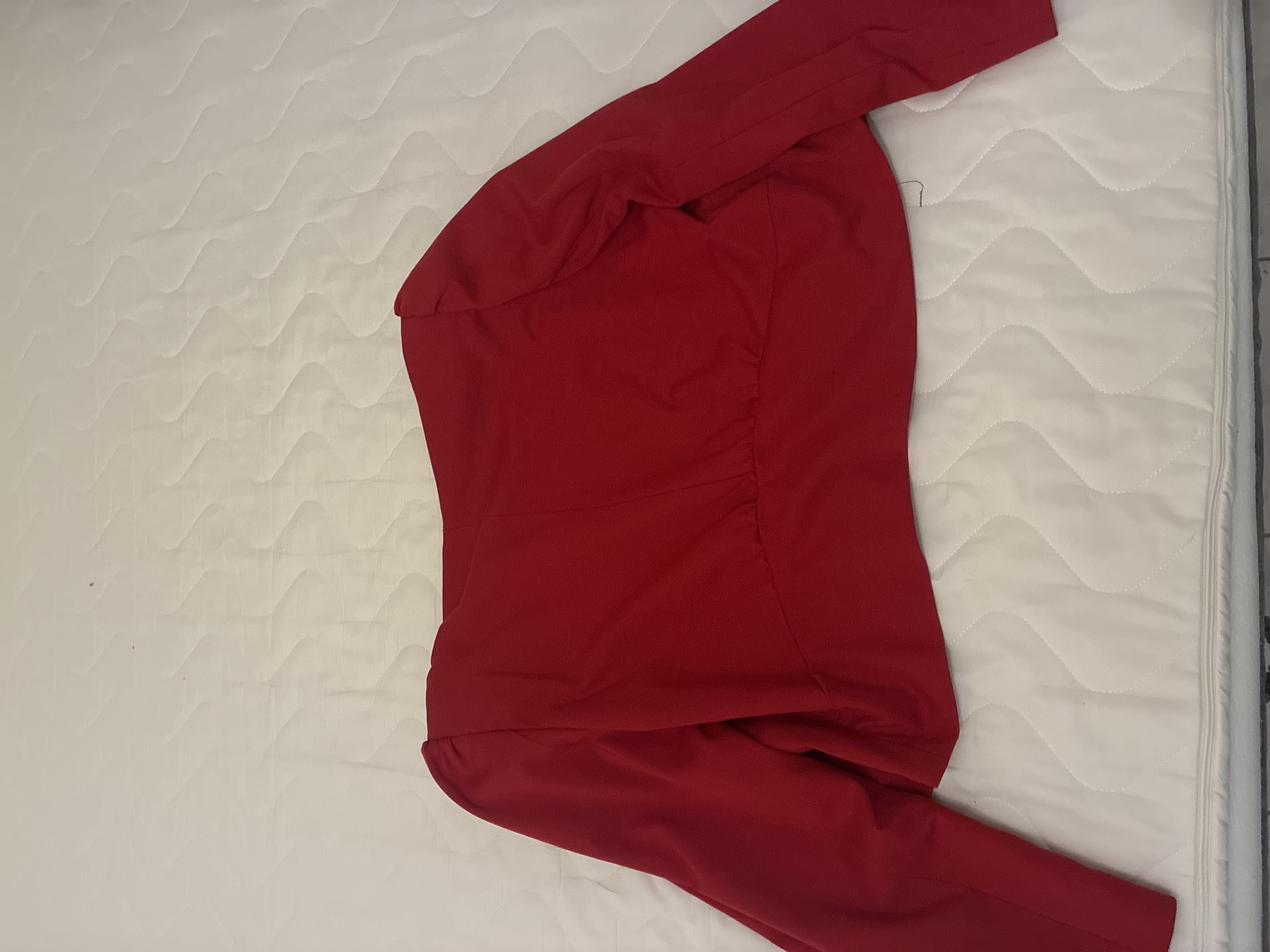 Veste rouge taille 46