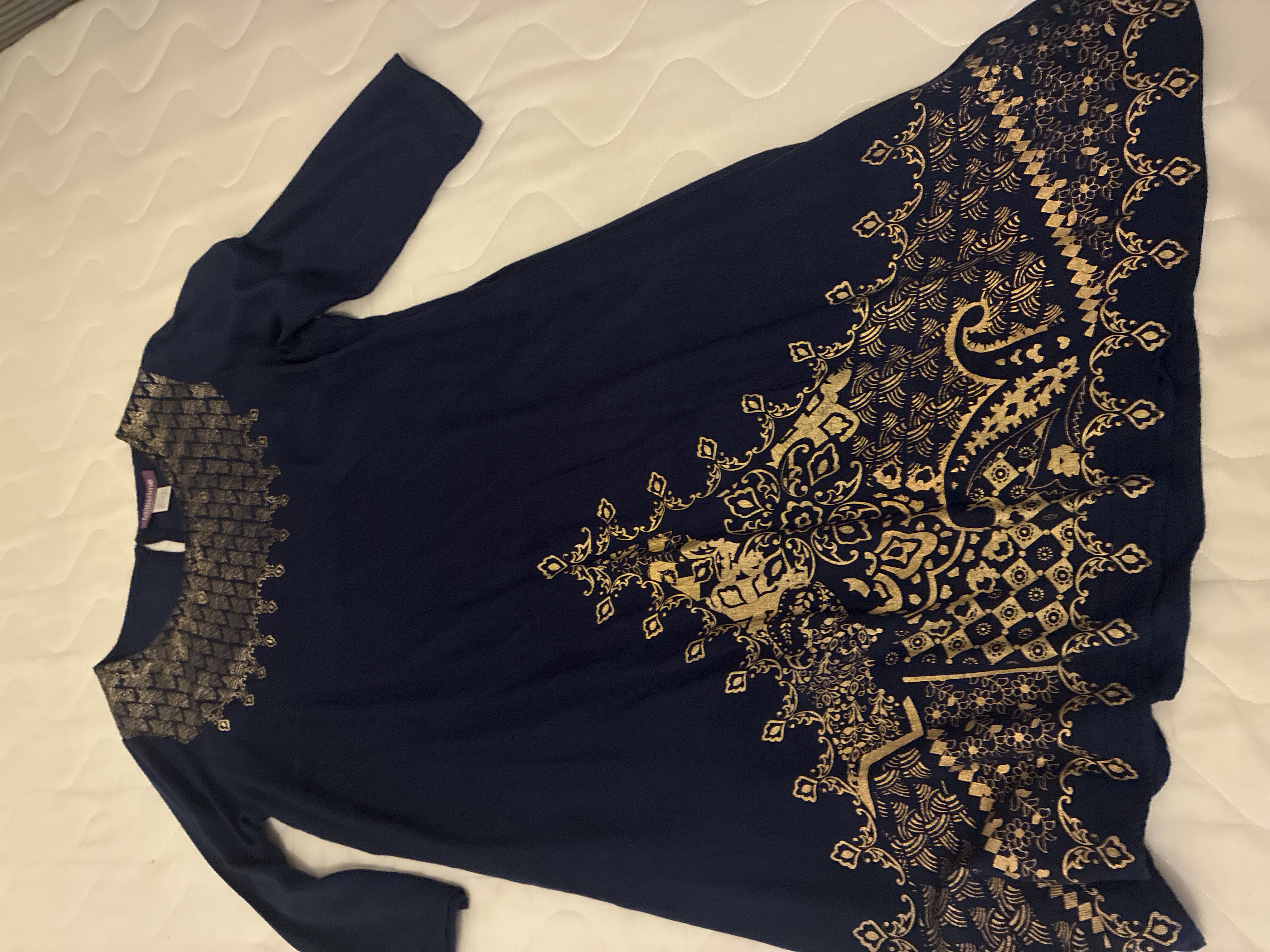 Robe bleue et motifs dorés — La redoute — La Réunion
