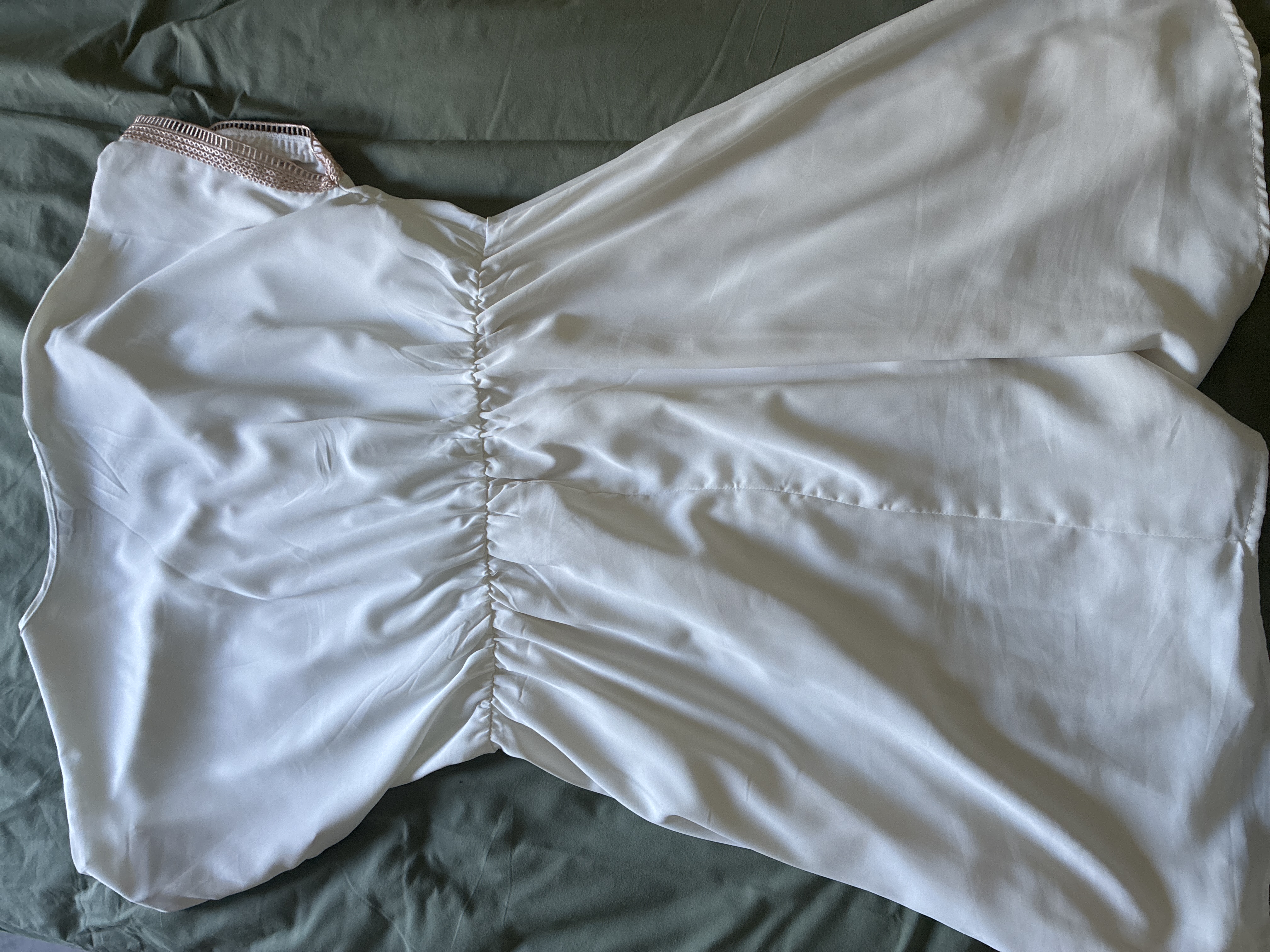 Petite robe blanche