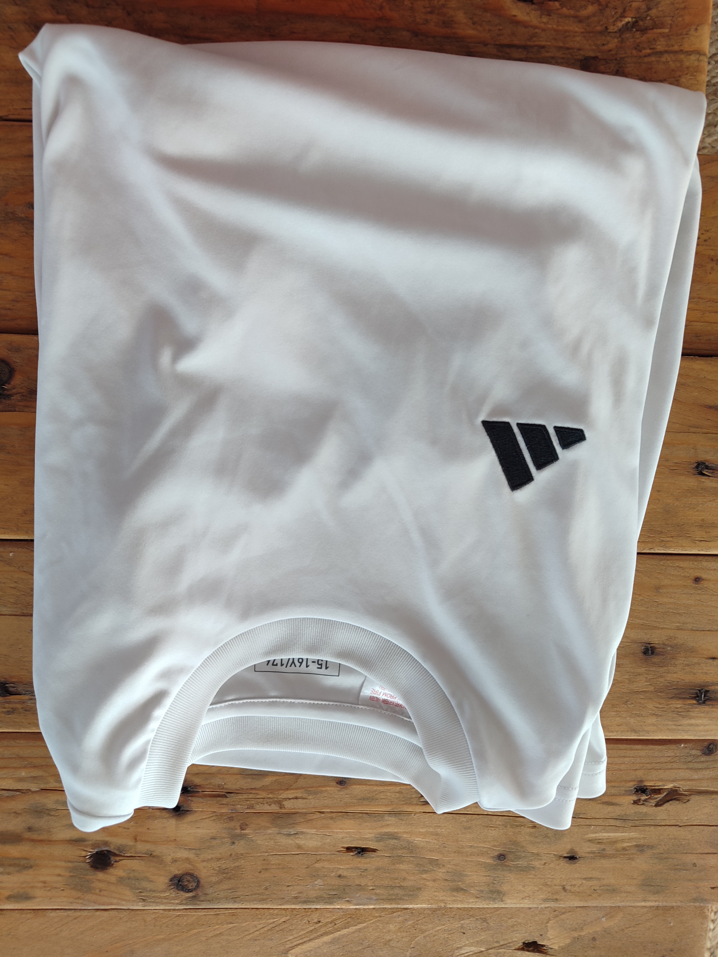 Tee-shirt adidas blanc