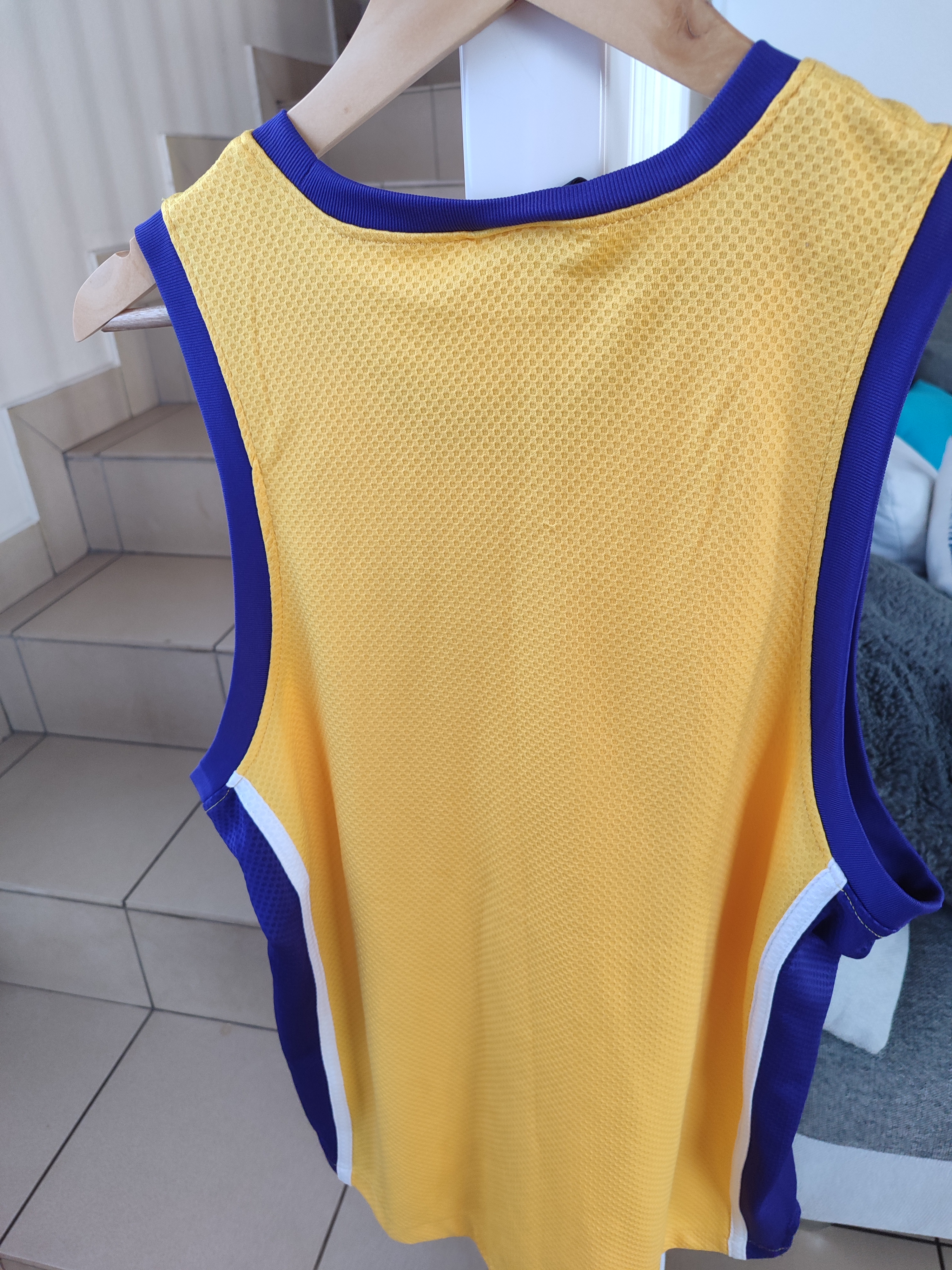 Débardeur lakers jaune et violet