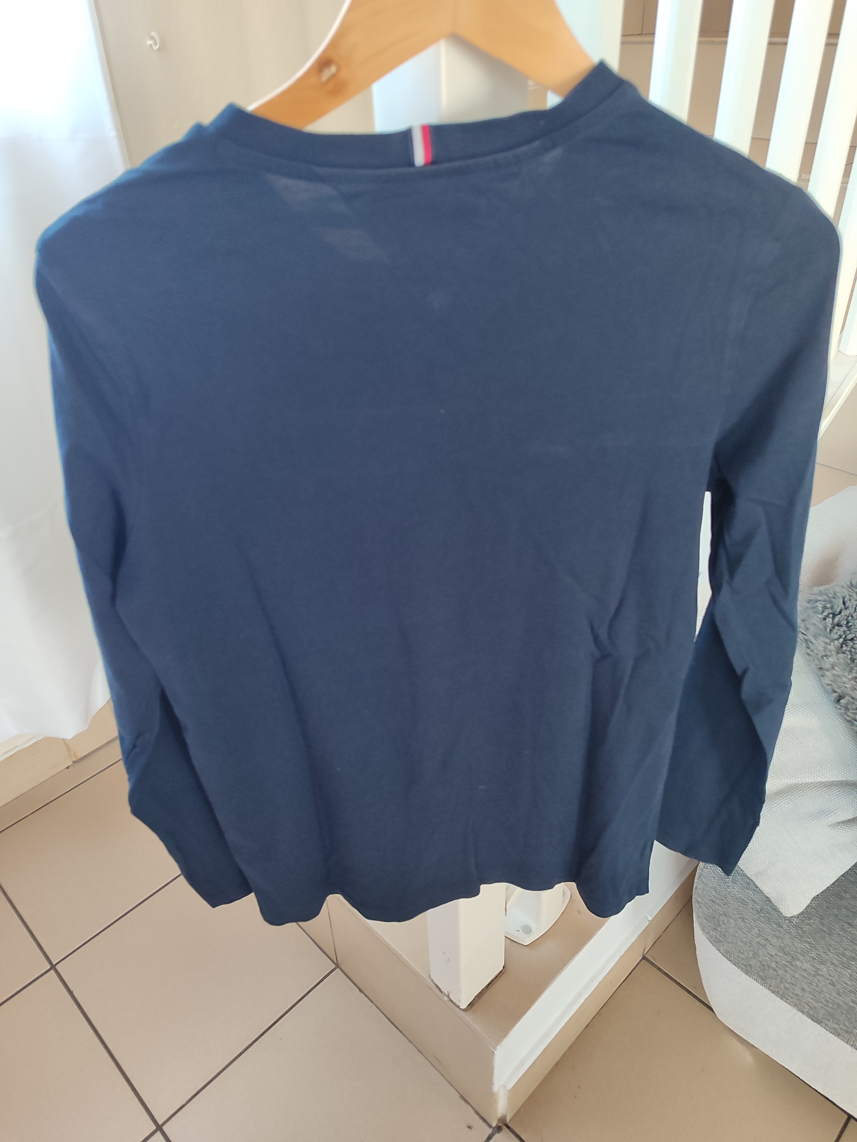 Tee-shirt manches longues bleu marine