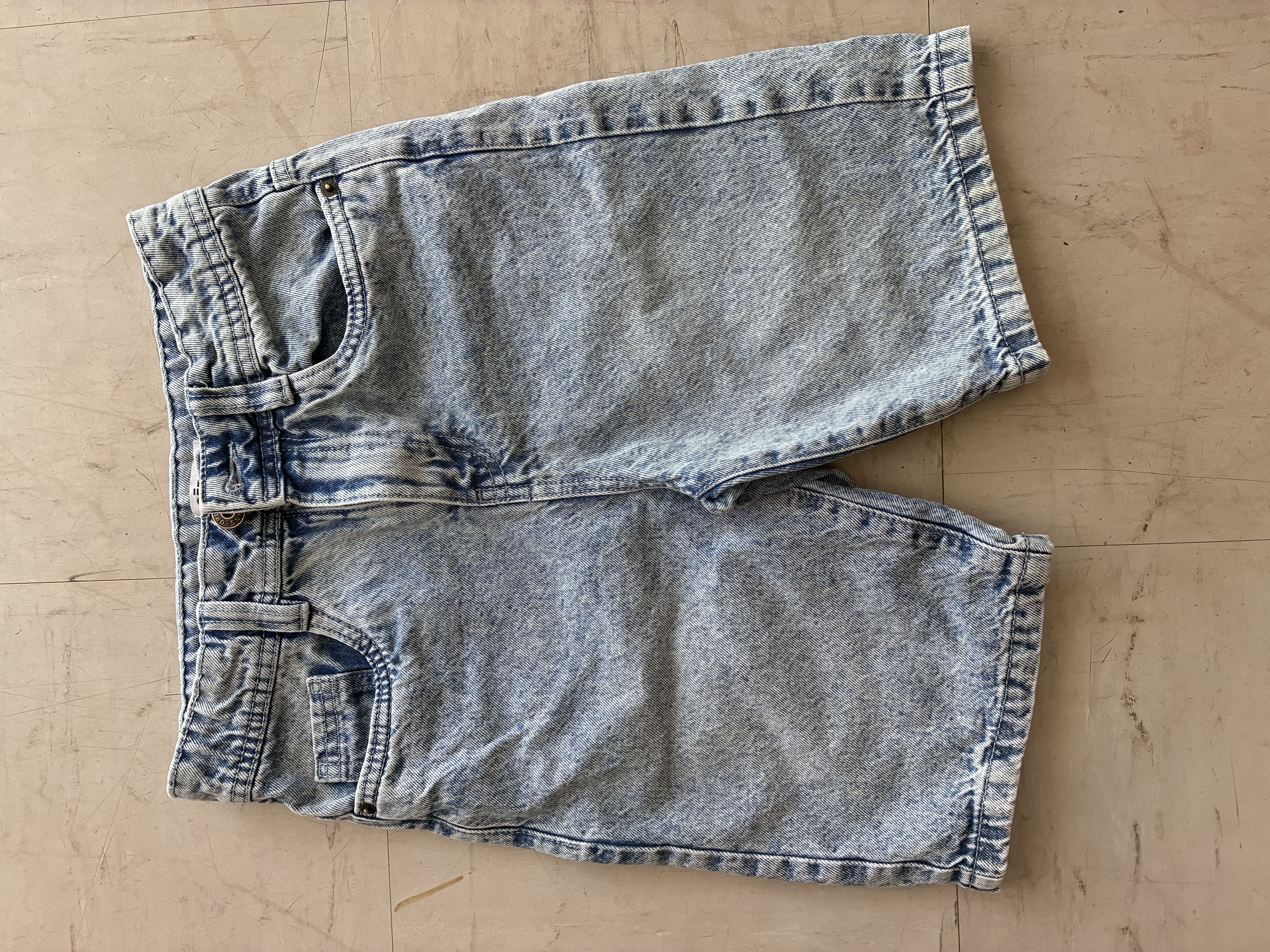 Bermuda jean bleu garçon 10 ans — Kiabi — La Réunion