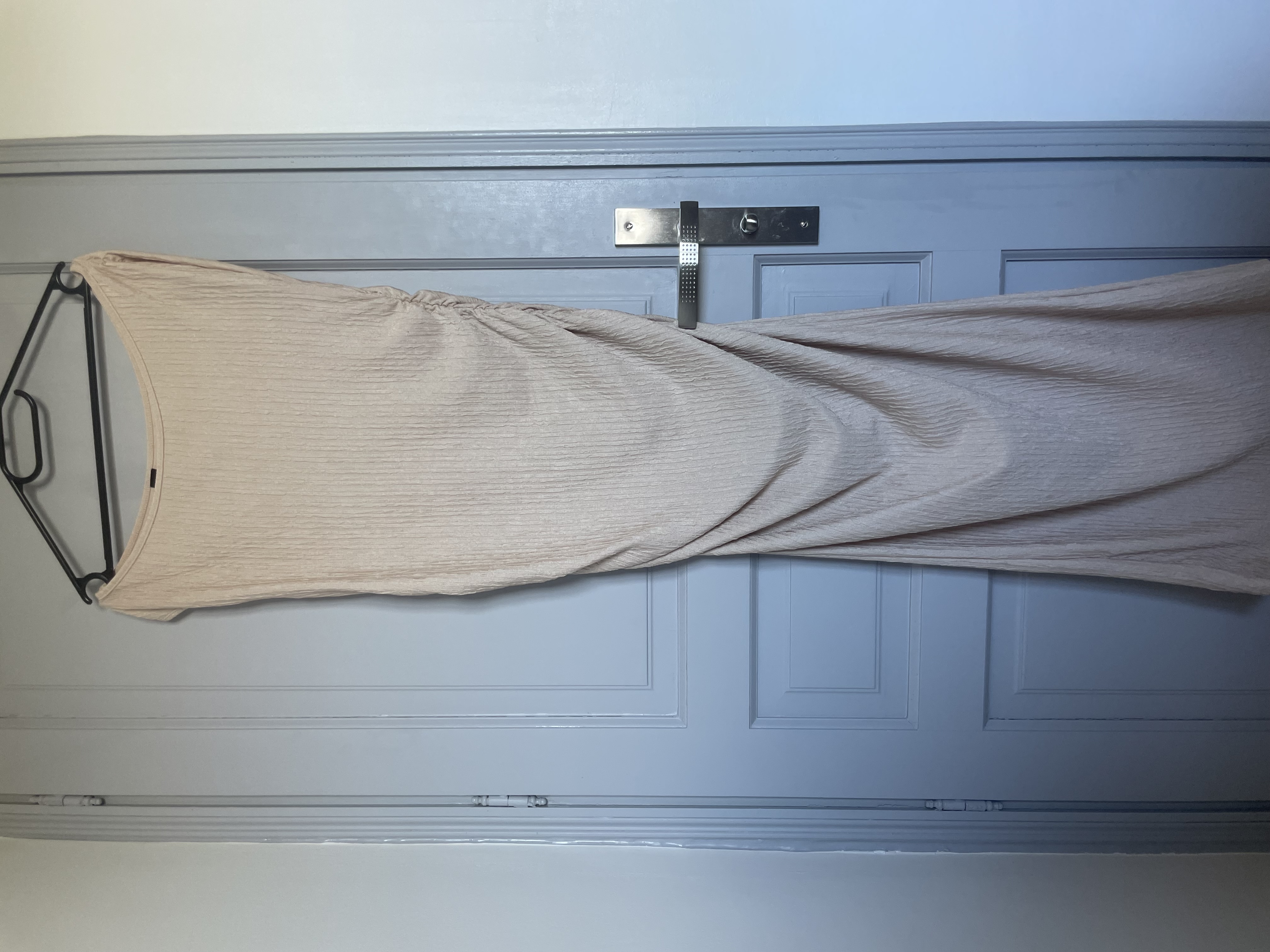 Magnifique Robes beiges