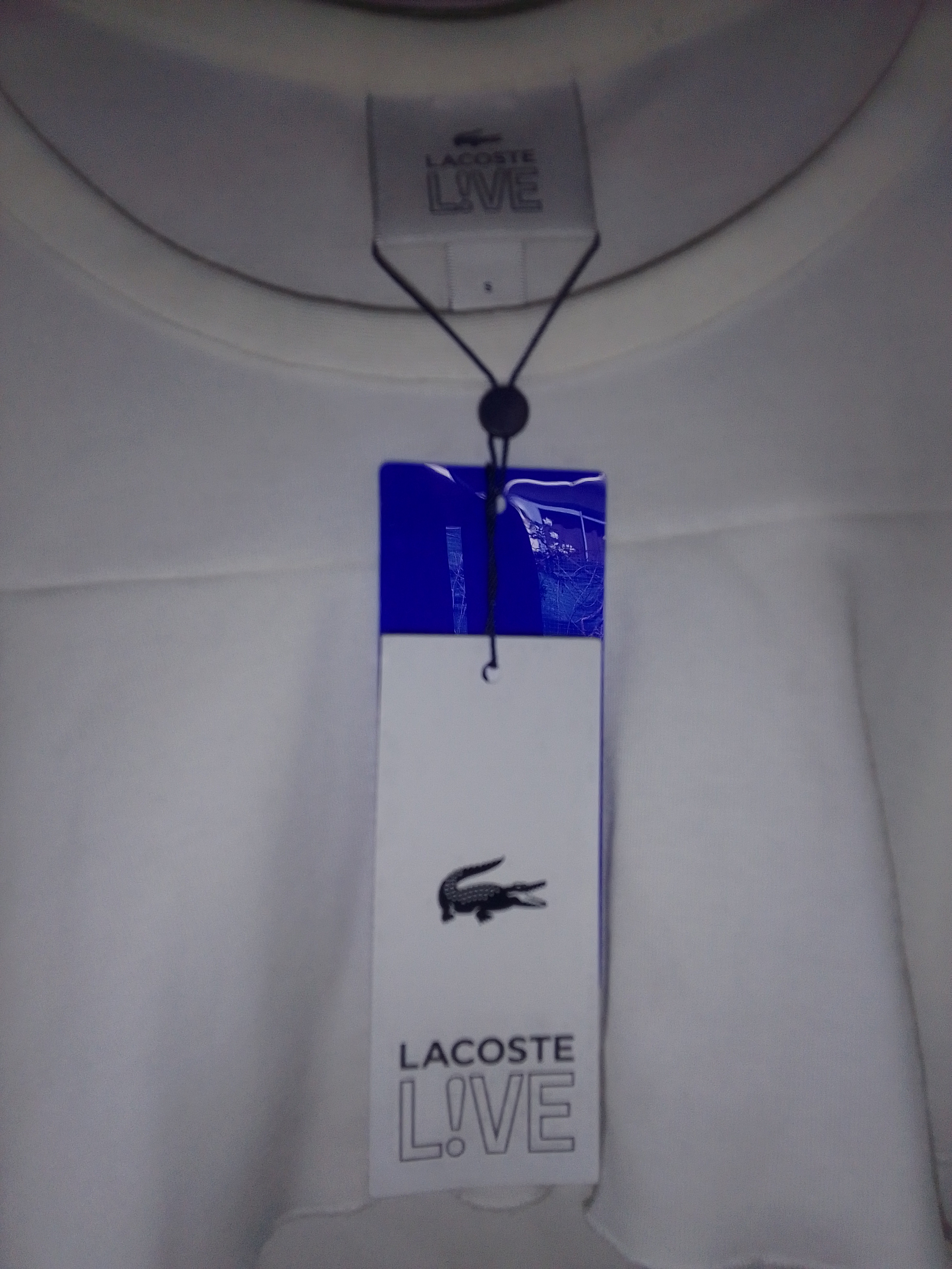 Haut Lacoste Neuf