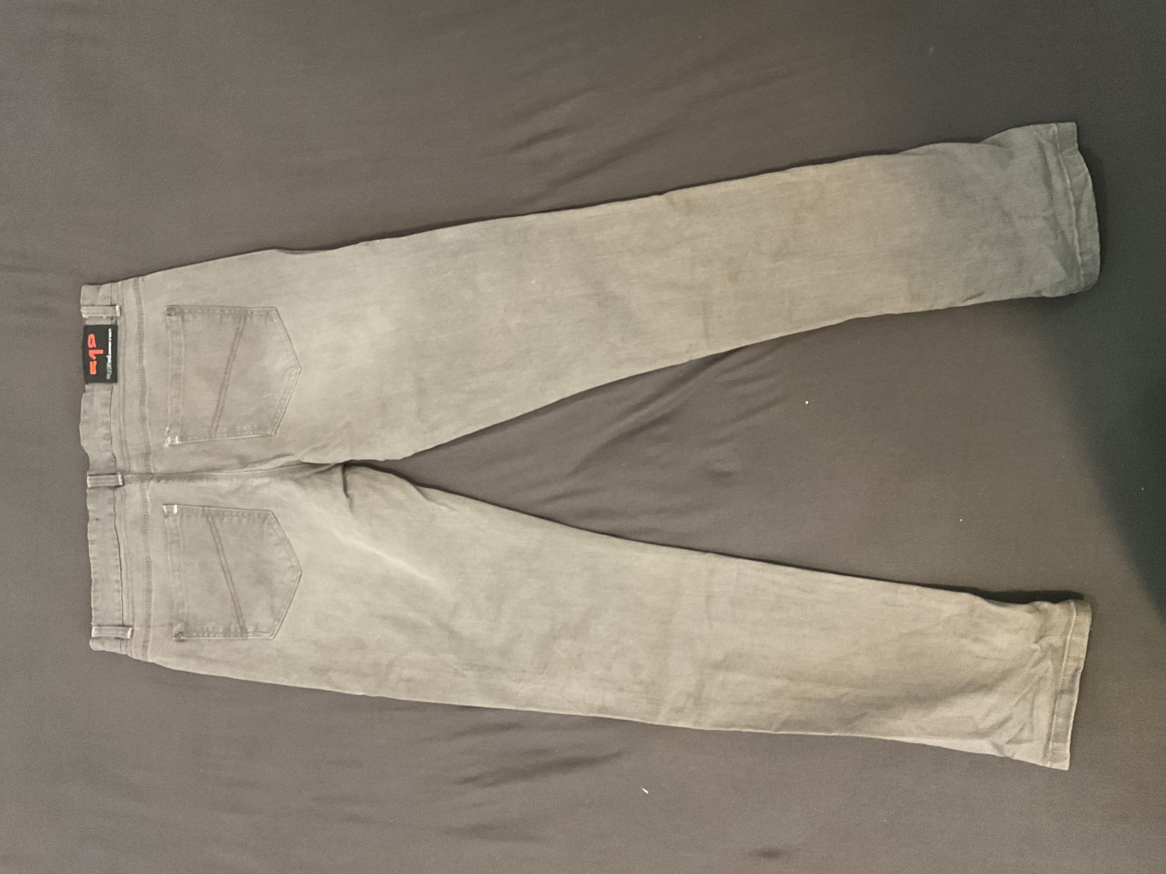 Pantalon homme 44