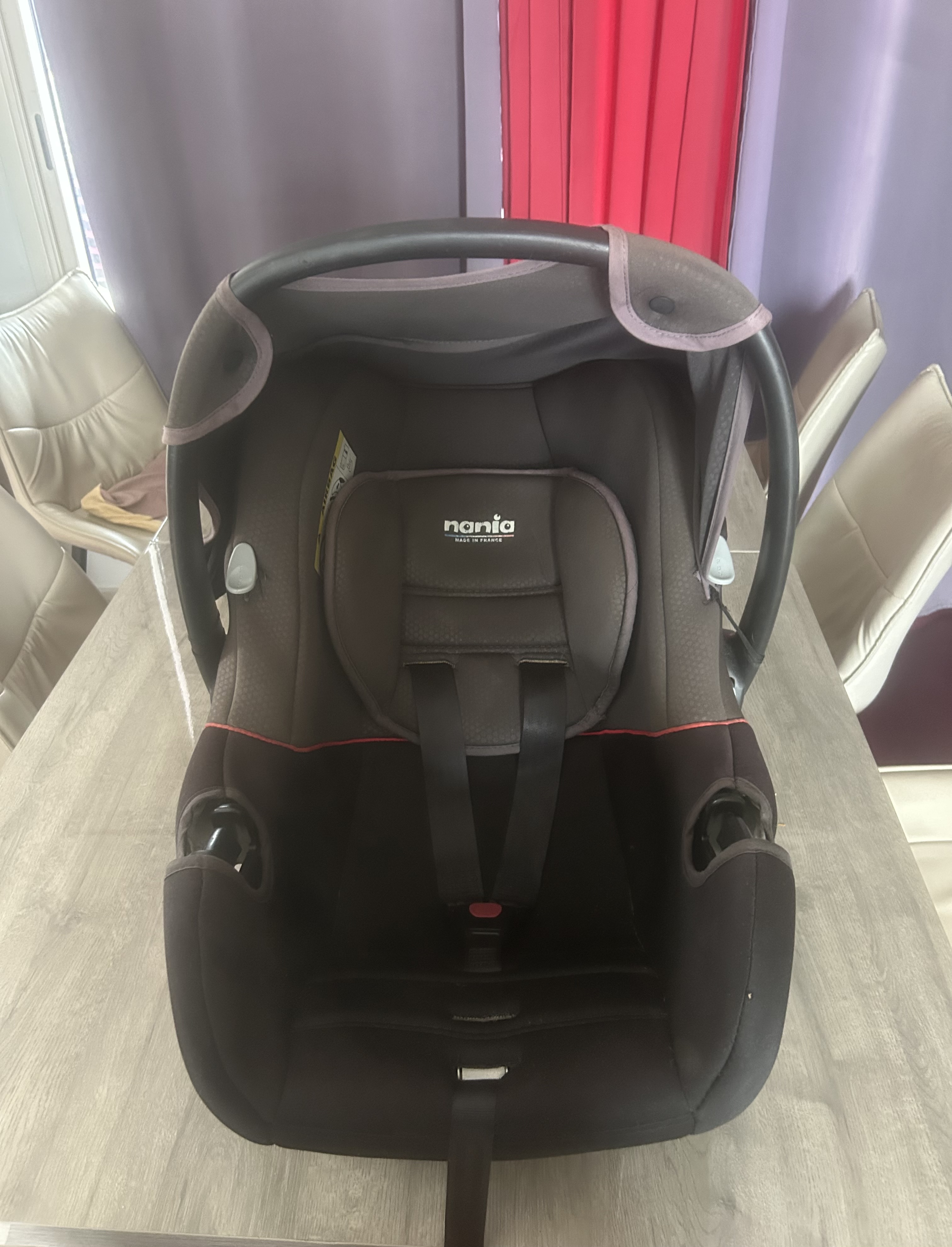 Siège auto bébé — Nania — La Réunion