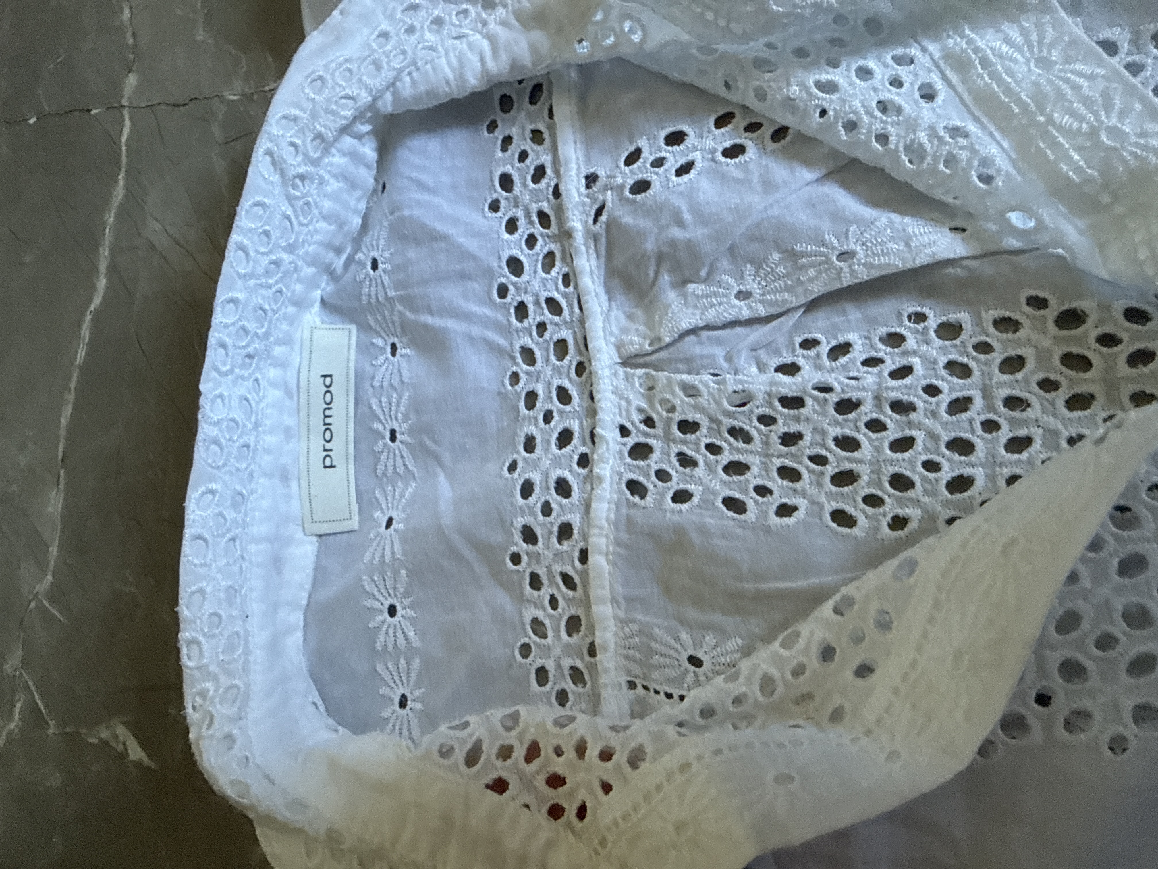 Chemise broderie anglaise Promod