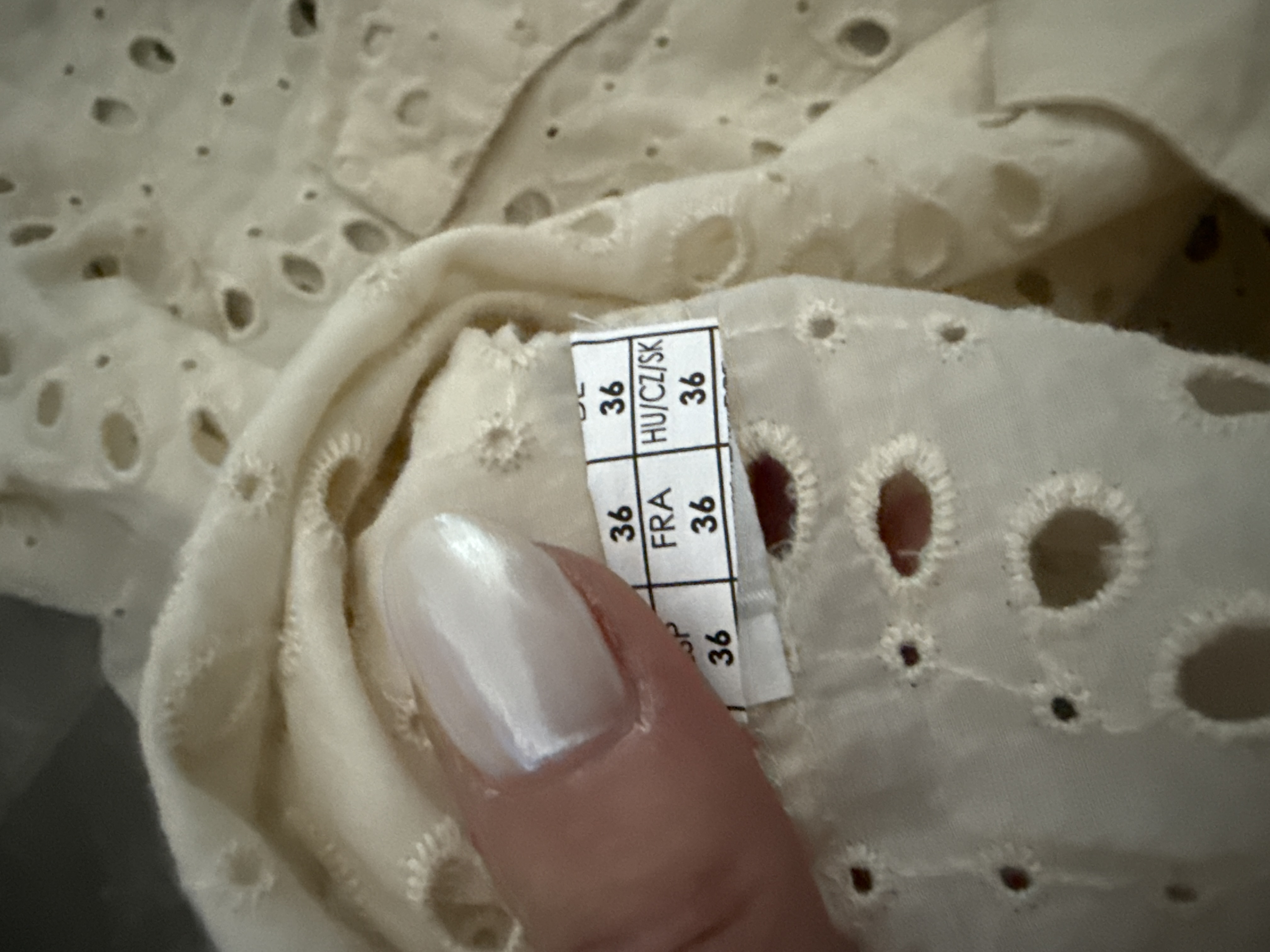 Chemise broderie beige Promod 36