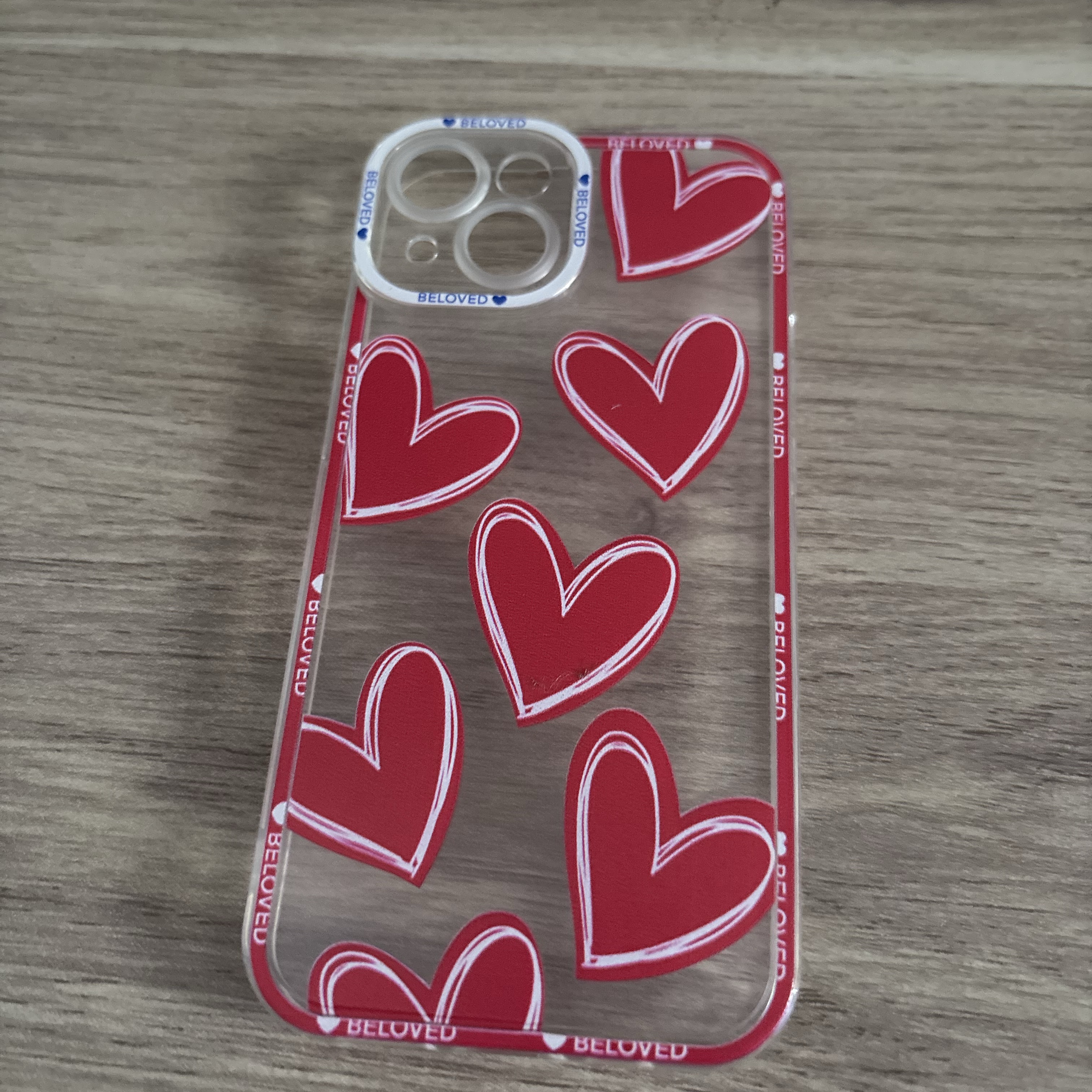 Coque IPhone 15 Motif Cœur Rouge