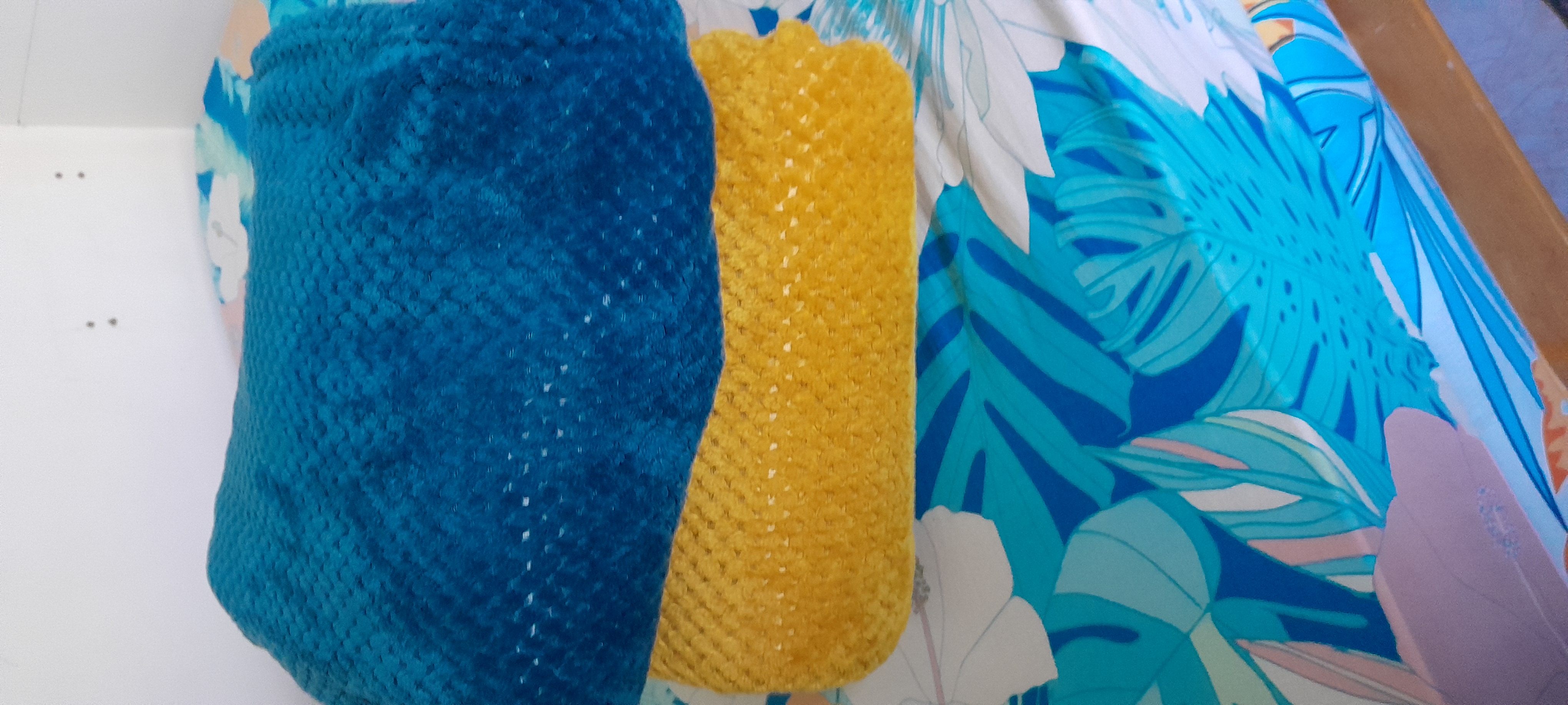 Couverture Polyester 100% 2 Pour 15€