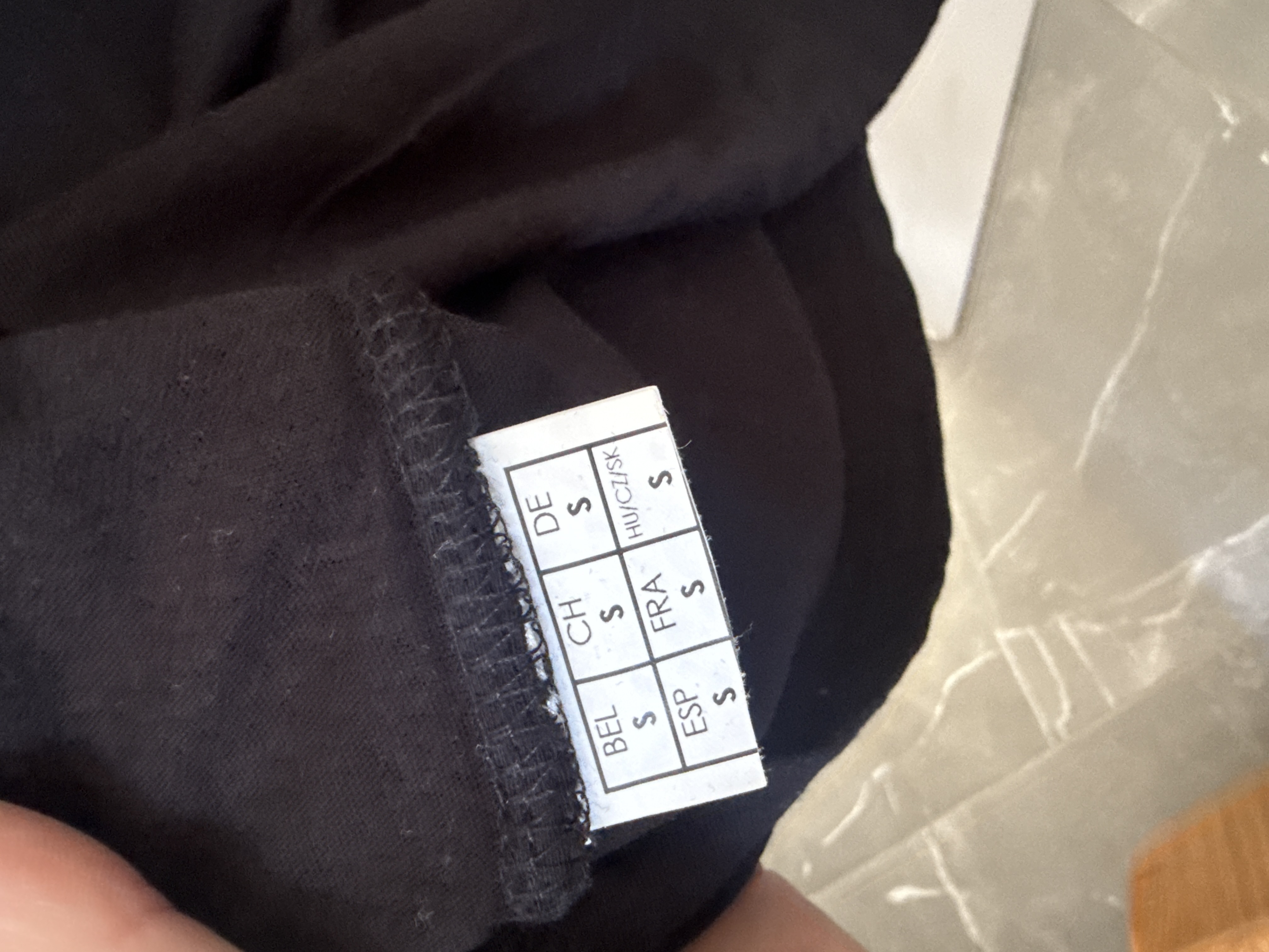 T’es shirt noir Promod S