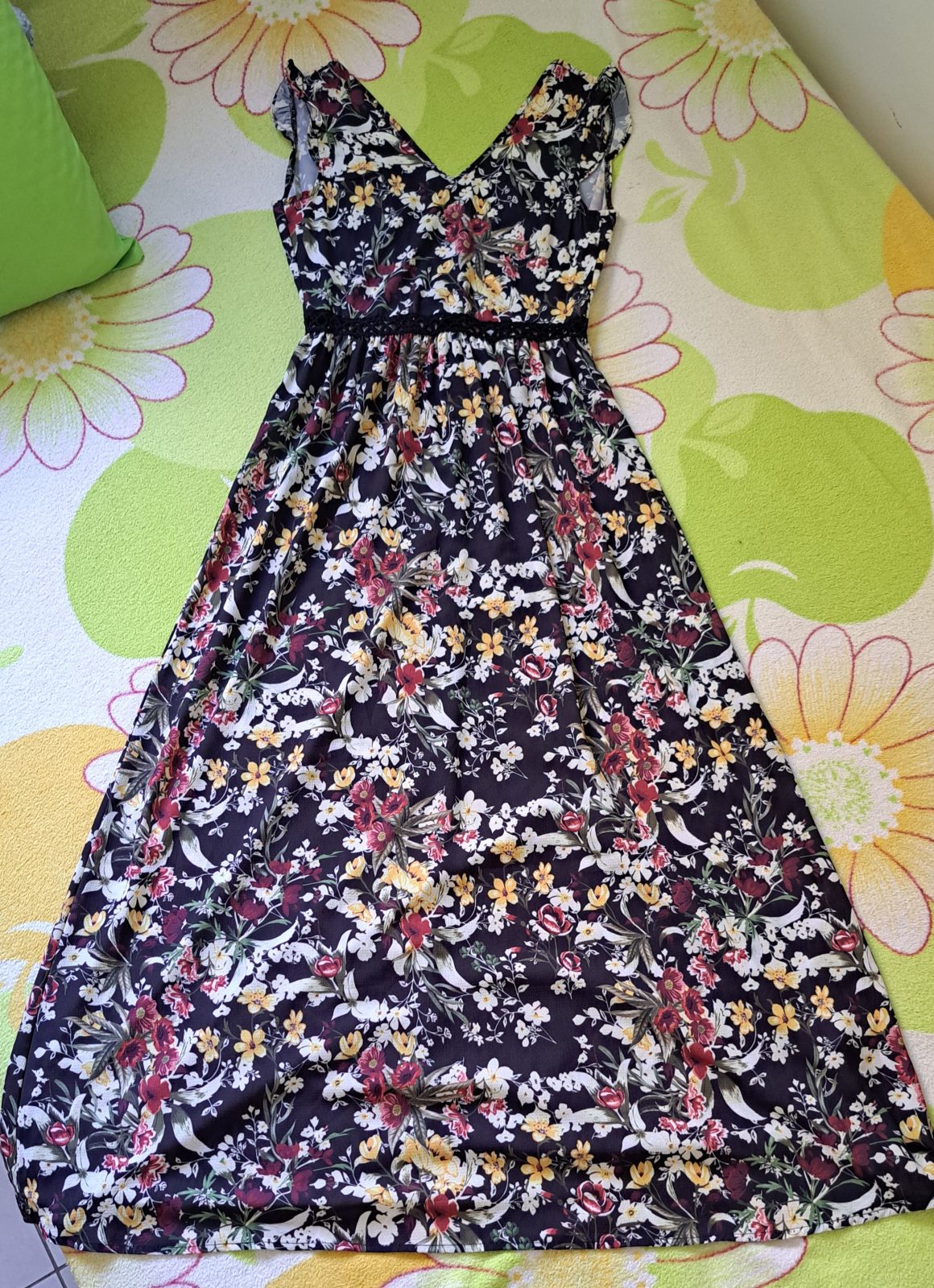 Robe longue fleurie noire