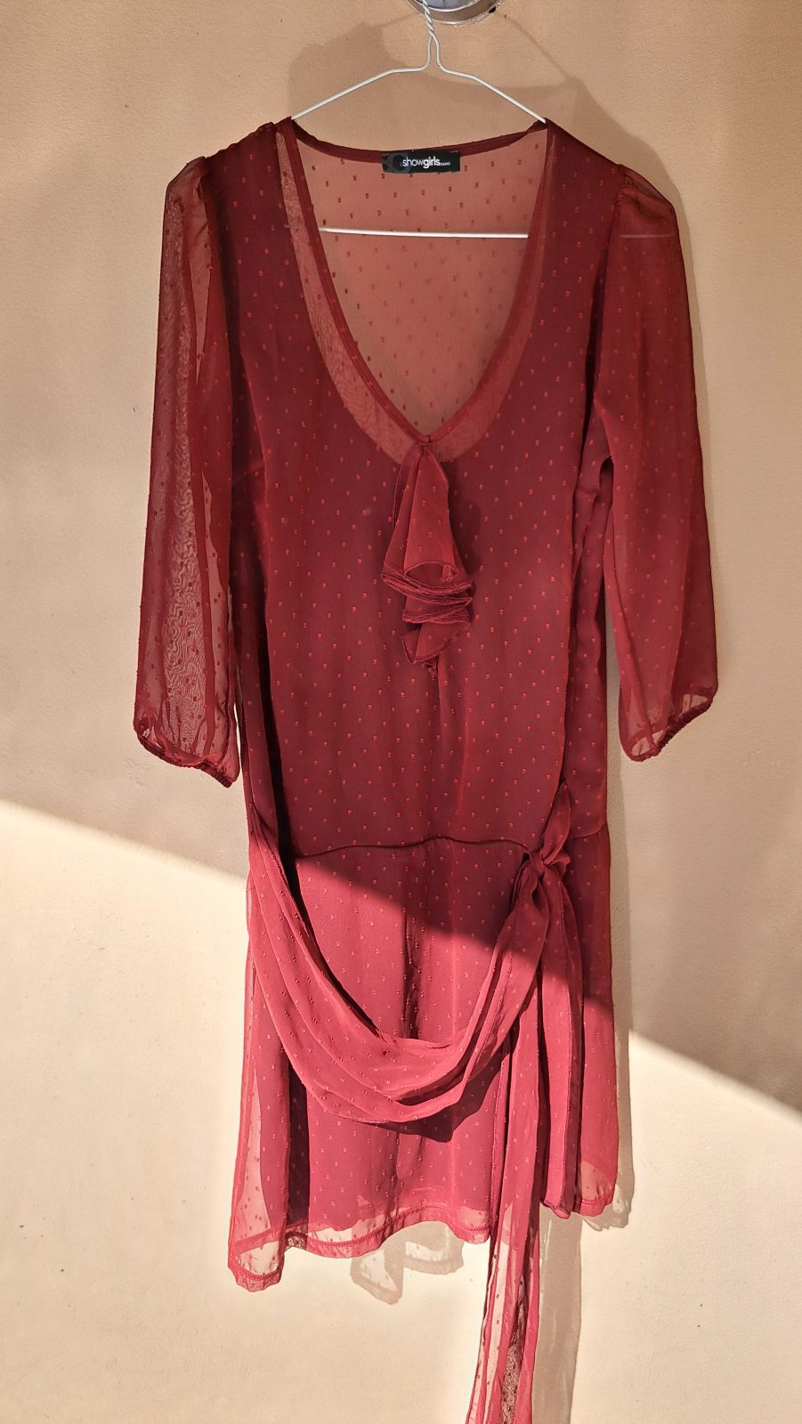 Robe bordeaux rtansparente