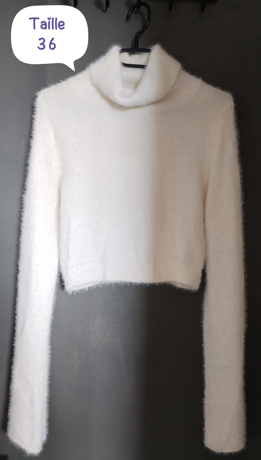Pull crop top blanc Taille 36