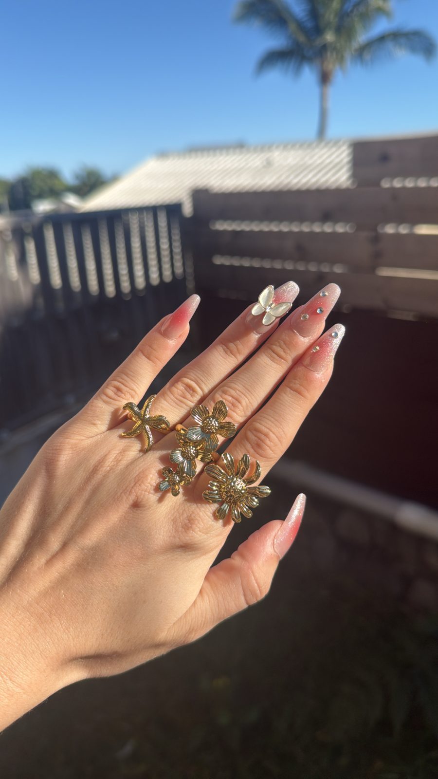 Bague divers motif ajustable neuve 10 euros unité