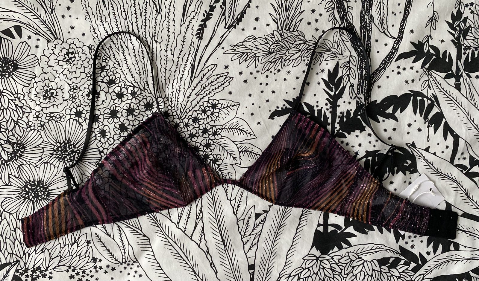 Brassière pailletée