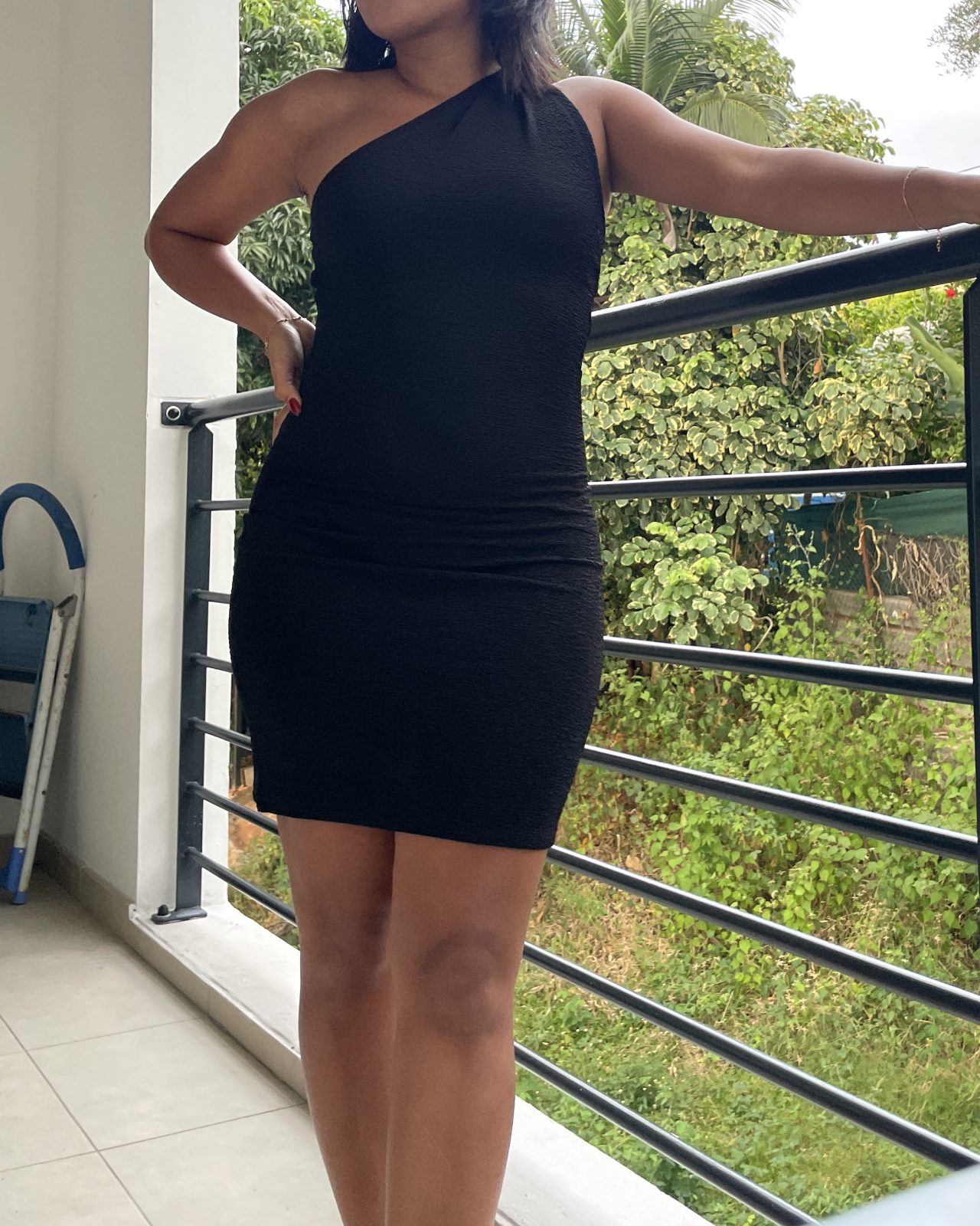 Robe noire Kenza