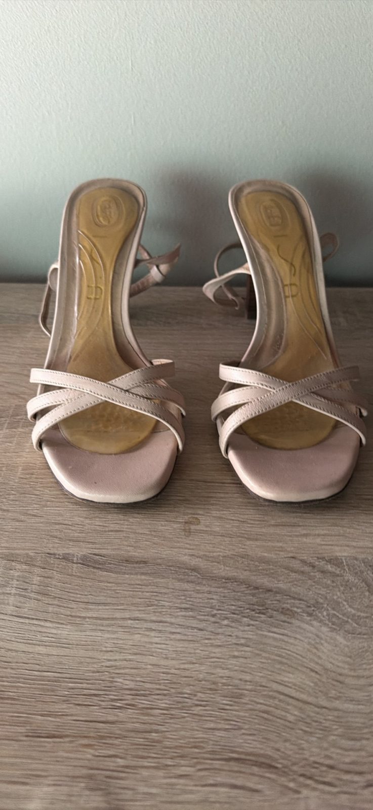 Chaussure à talon — Unisa — La Réunion