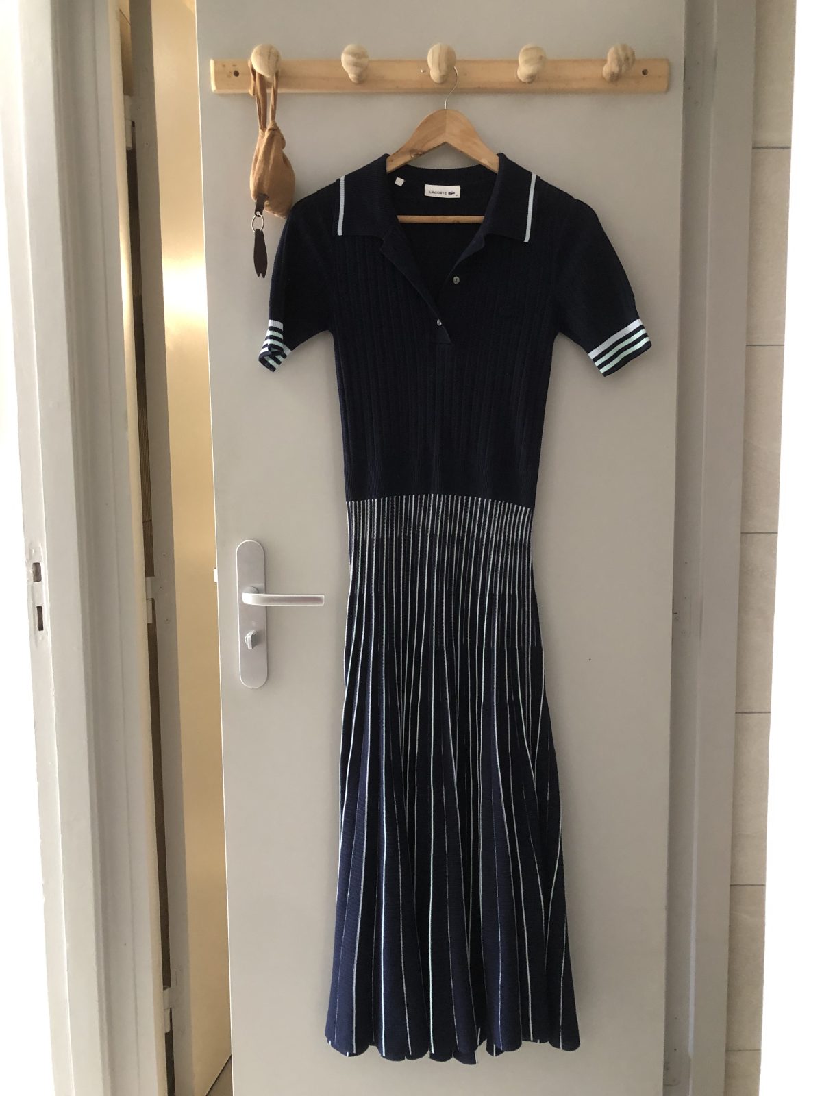 Robe *LACOSTE*