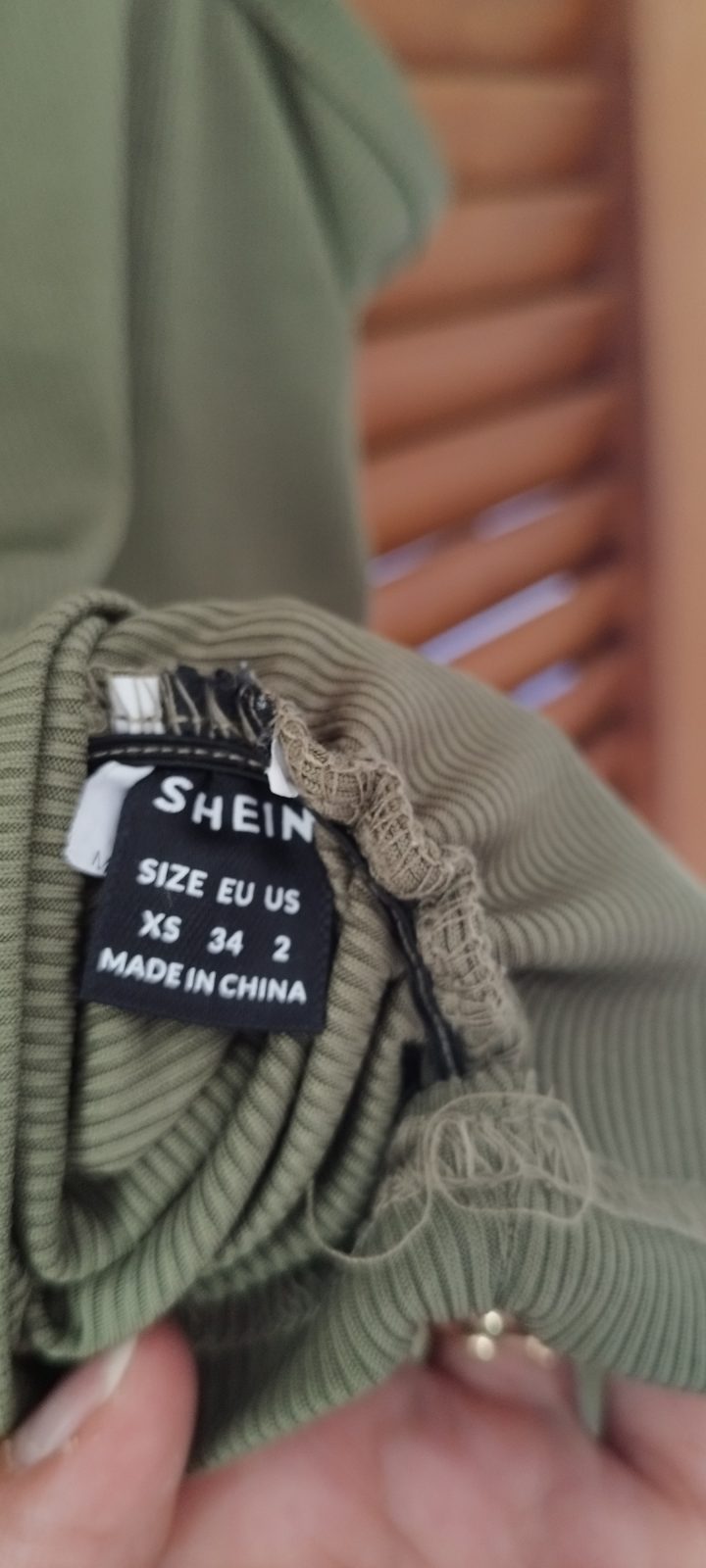 Tee shirt kaki