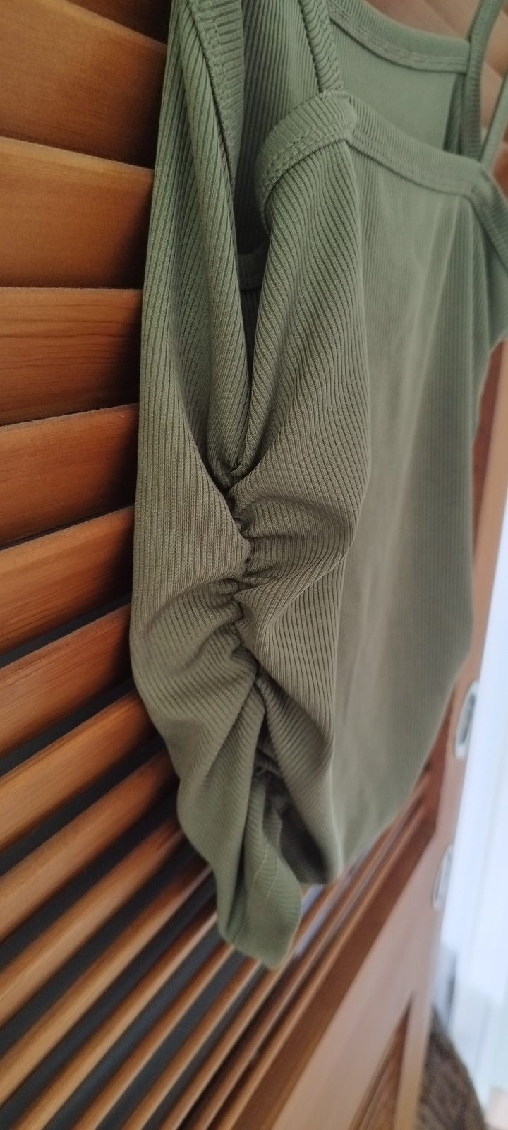 Tee shirt kaki