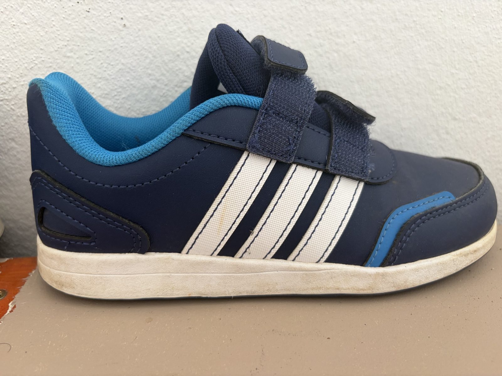 Basket enfants — Adidas — La Réunion