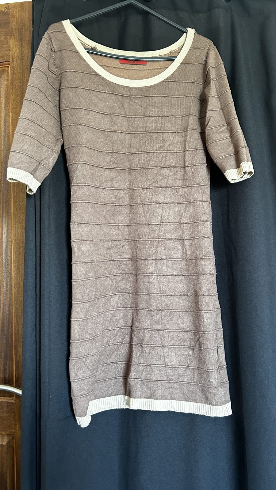 Robe manche mi longue