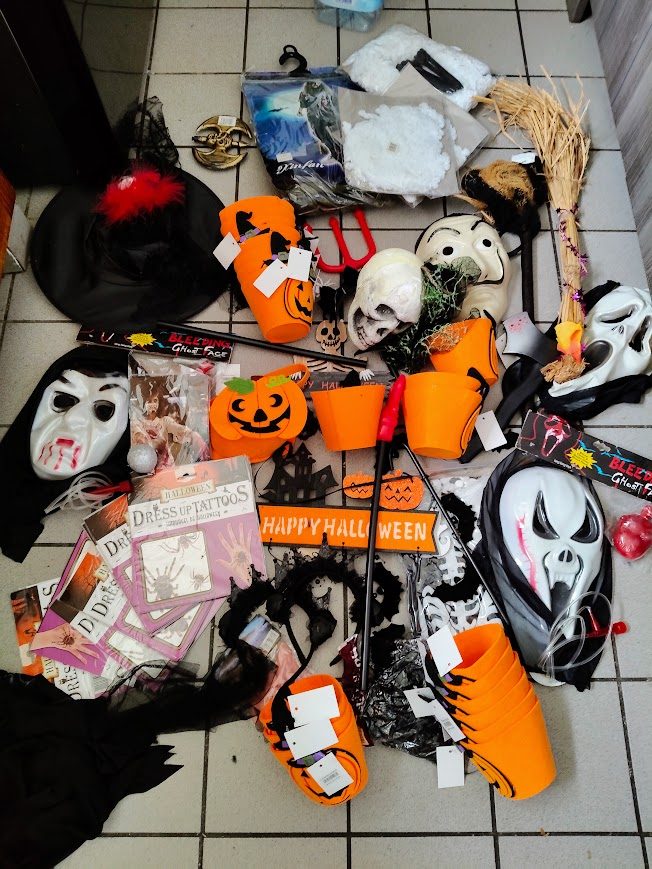 Gros lot de Déco d'halloween neuf