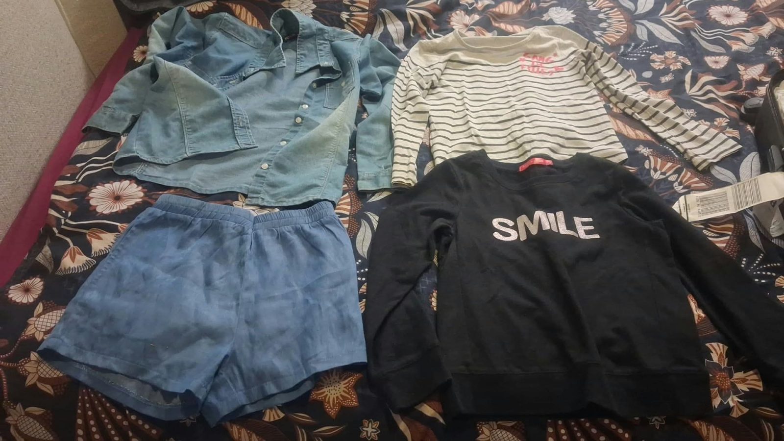 Lot de vêtements filles