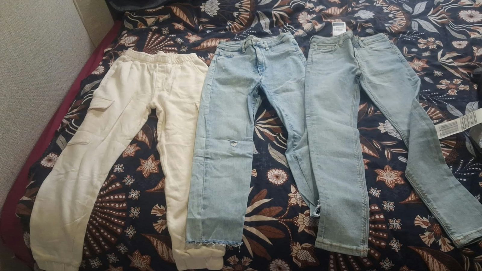 Lot de vêtements filles