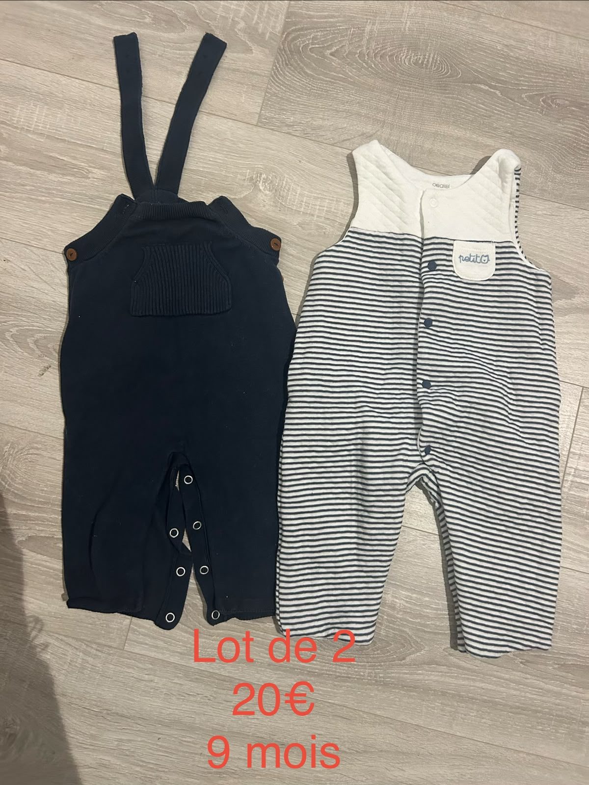 Lot salopette / pyjama 9 mois