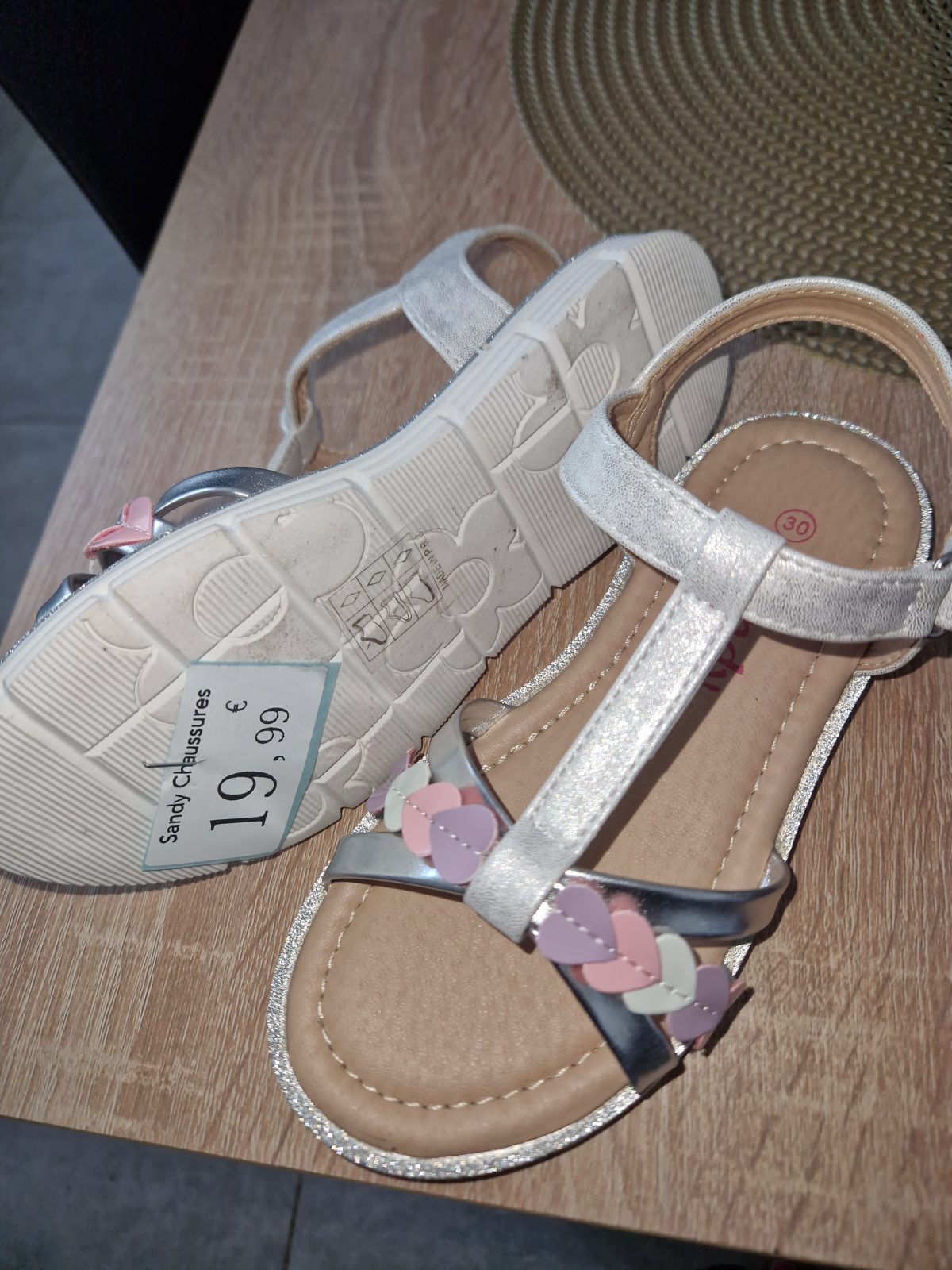 Chaussure fille p.30