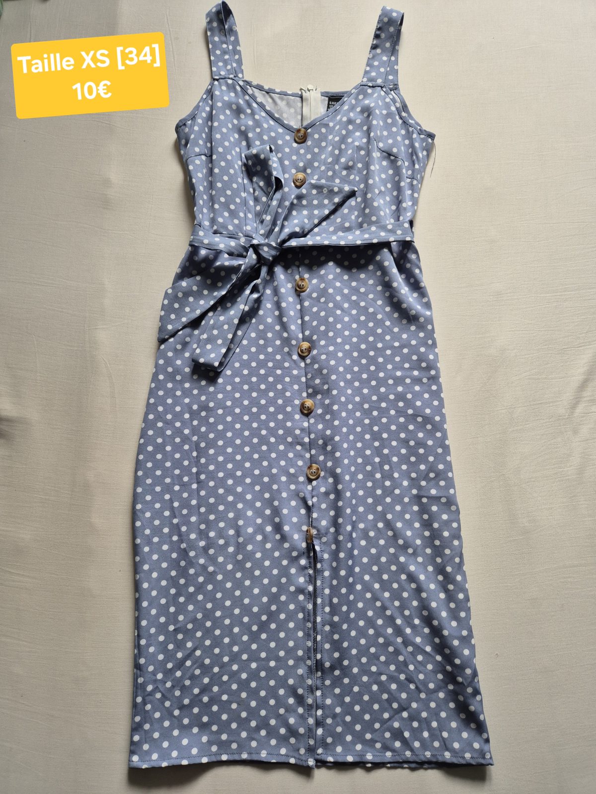Robe taille XS — La Réunion