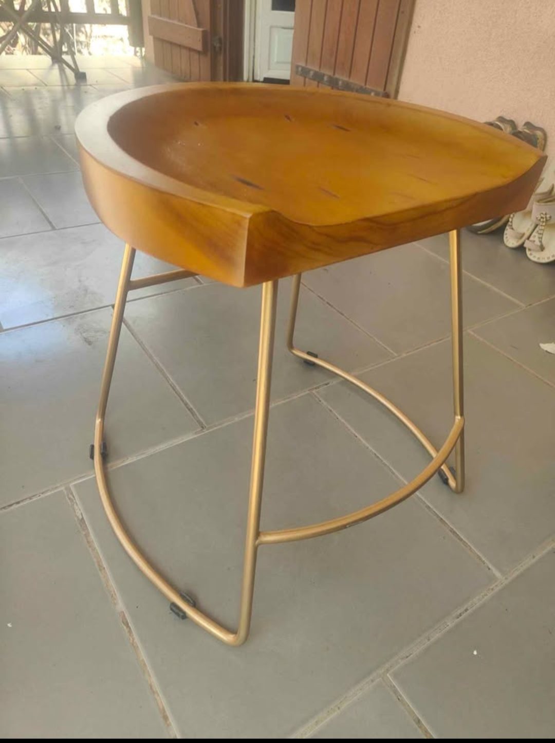 Tabouret bas