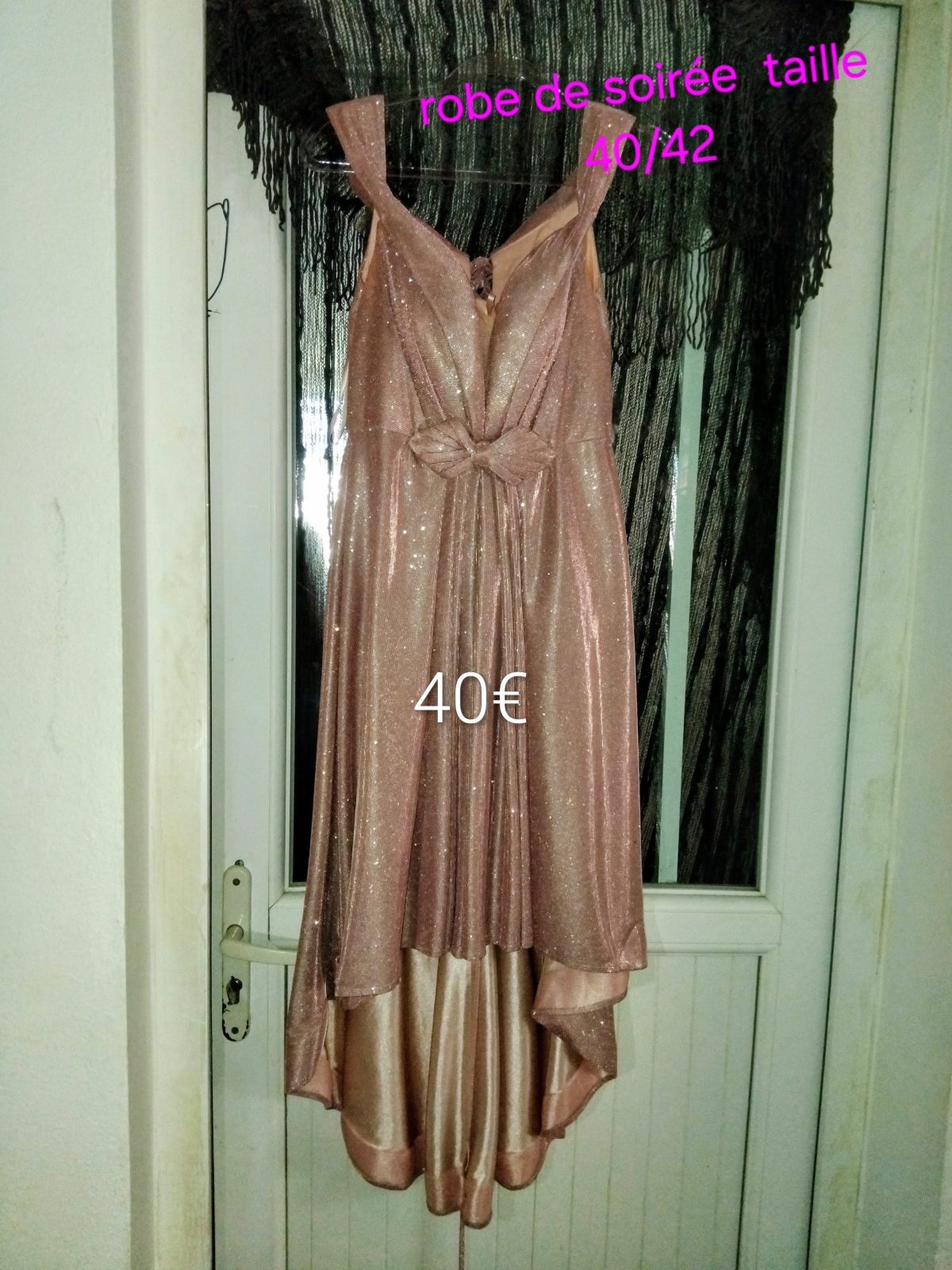 Vends diverses robes