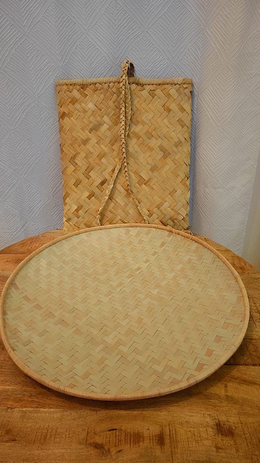 MAGNIFIQUE ENSEMBLE DE VANNERIE ARTISANALE TRADITIONNELLE