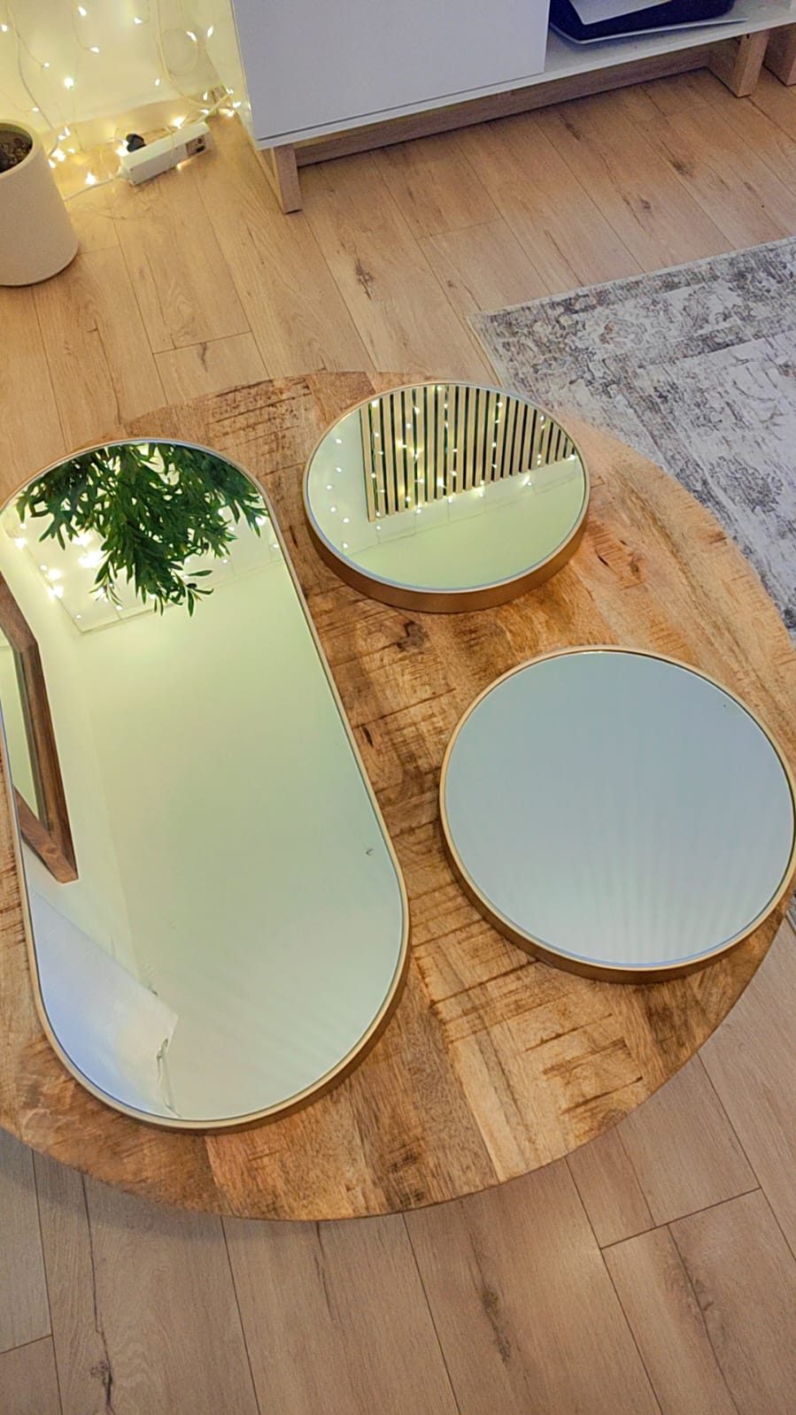 MAGNIFIQUE ENSEMBLE DE 3 MIROIRS DÉCORATIFS DORÉS – STYLE MODERNE & CHIC