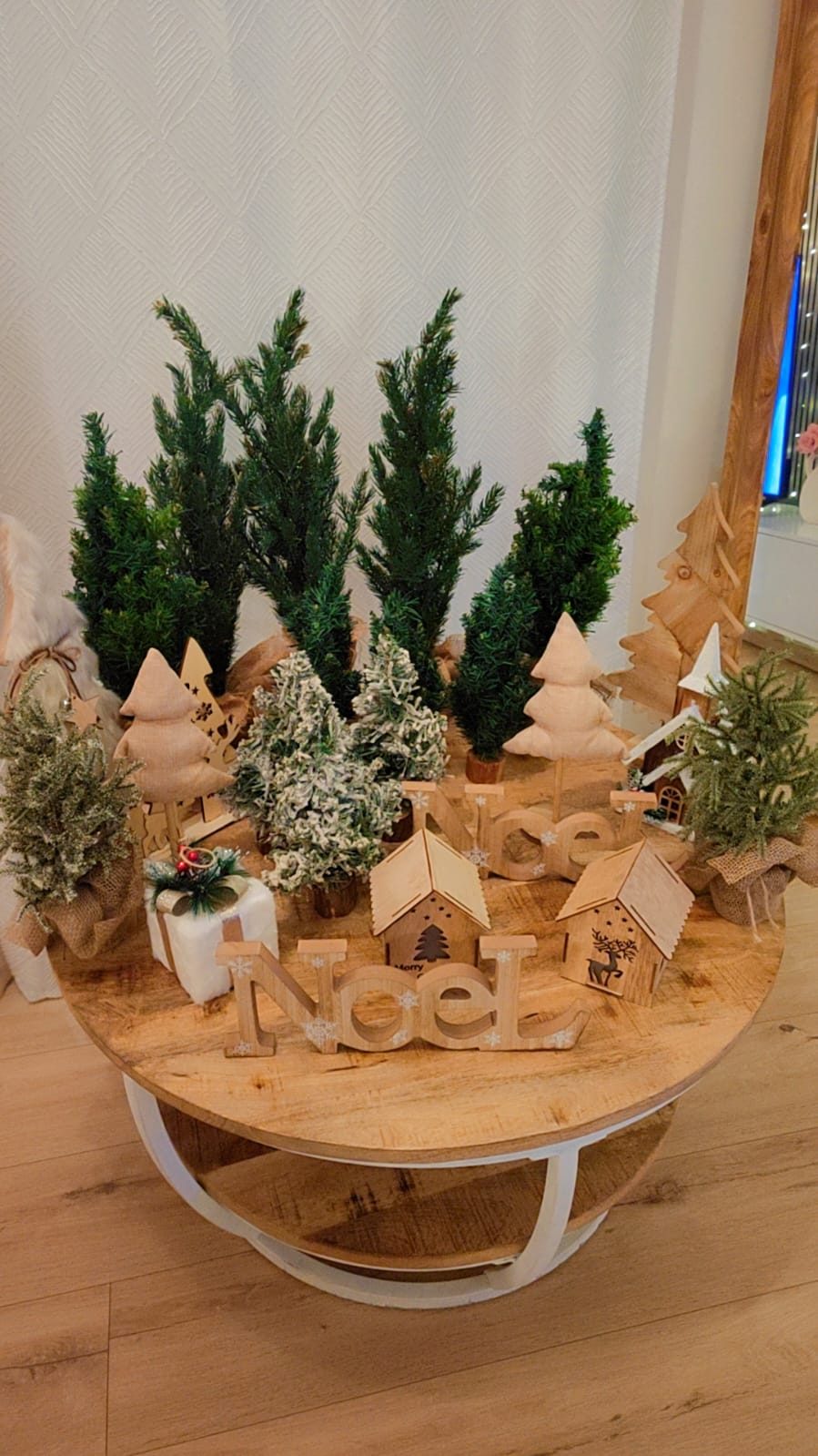 COLLECTION COMPLÈTE DE DÉCORATIONS DE NOËL + GRAND SAPIN XXL 210 CM