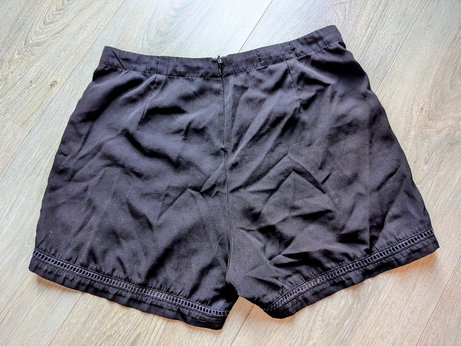 Short noir Taille S